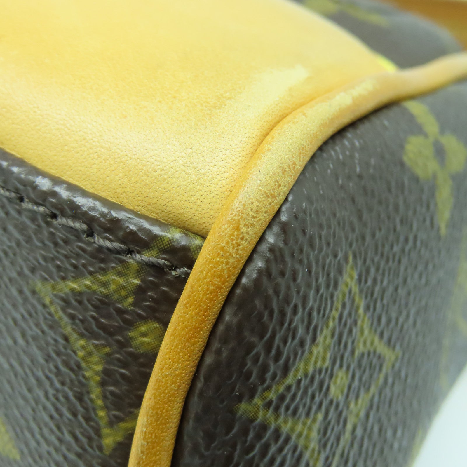 LOUIS VUITTON Monogarm Beverly MM Gold Buckle Shoulder Bag Brown