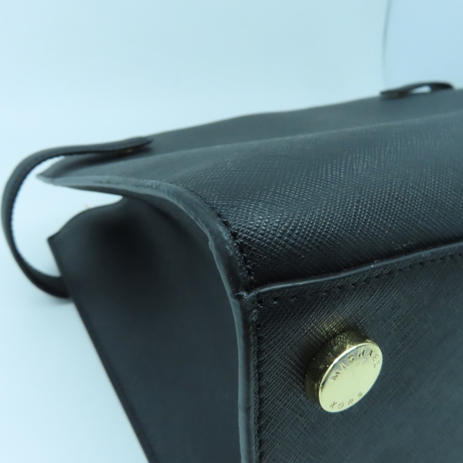Michael Kors 牛皮皮革2 Way Shoulder金扣手挽肩背兩用袋黑色