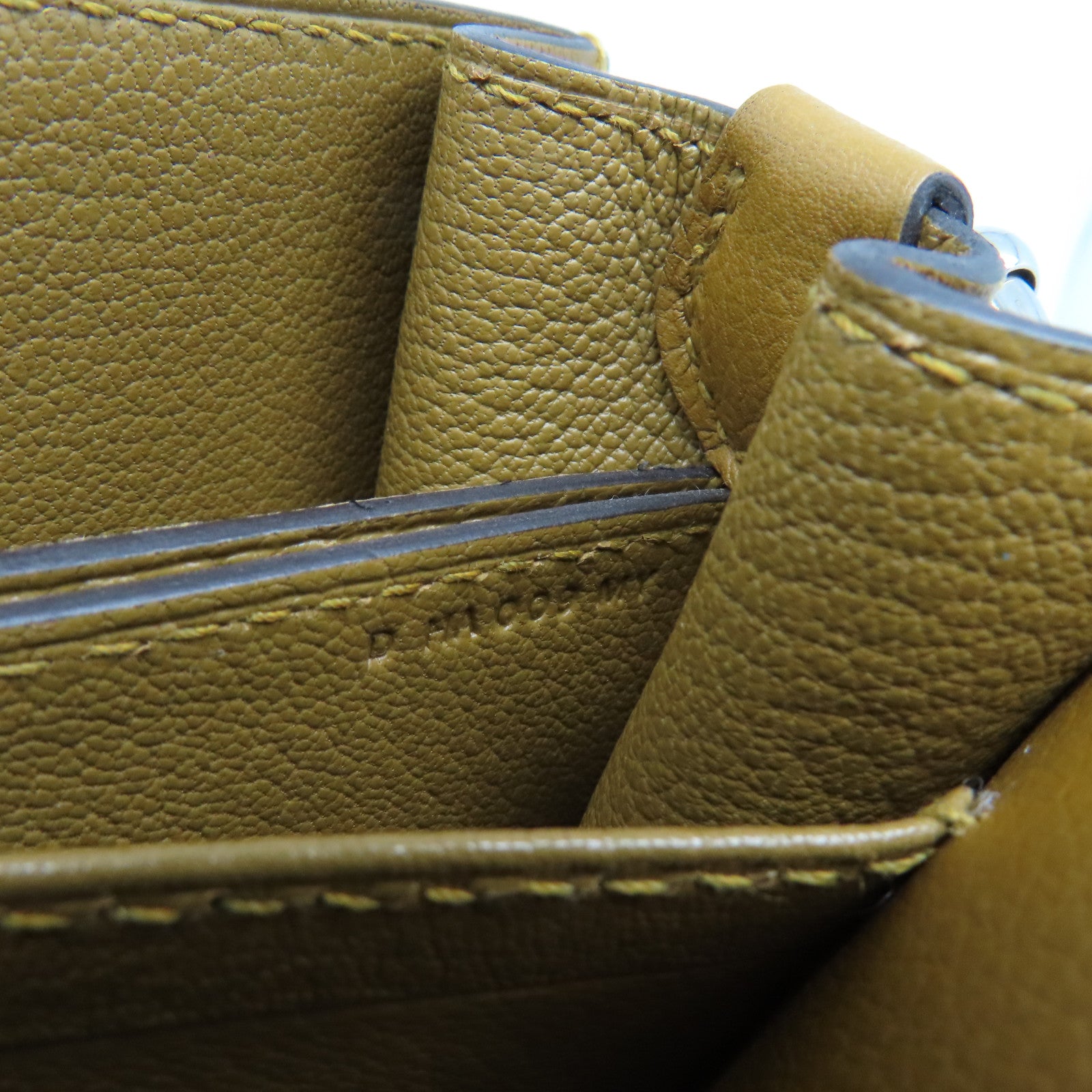 HERMES Evercolour Leather Roulis 23 Shoulder Bag Caramel Brown Silver Buckle