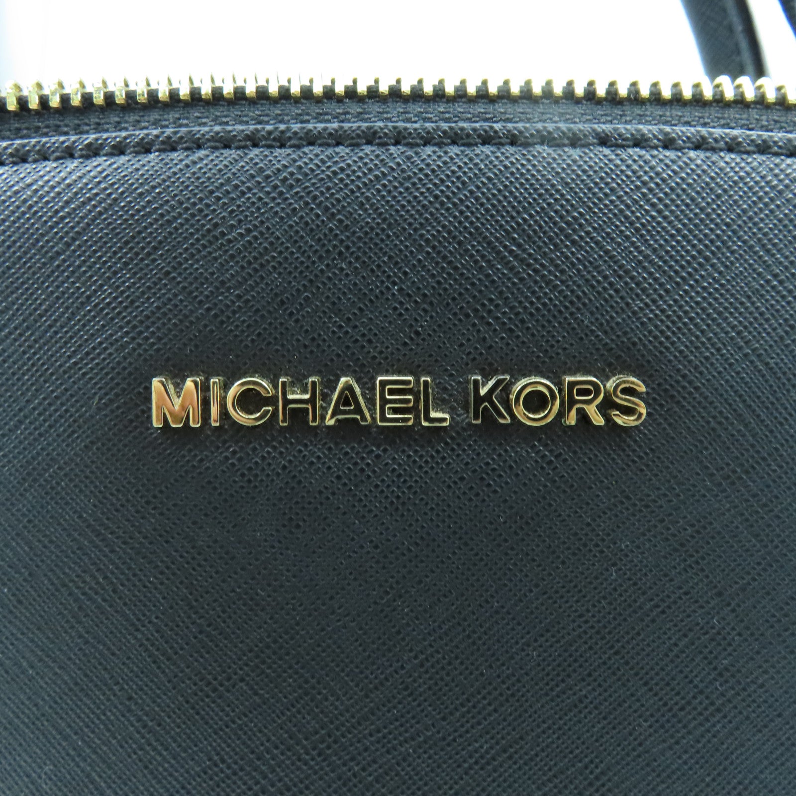 Michael Kors 牛皮皮革2 Way Shoulder金扣手挽肩背兩用袋黑色