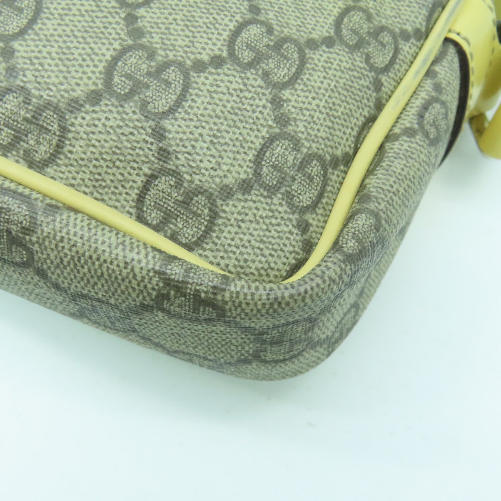 GUCCI 塗層帆布/皮革Shoulder Bag銀扣肩背袋米色/啡色