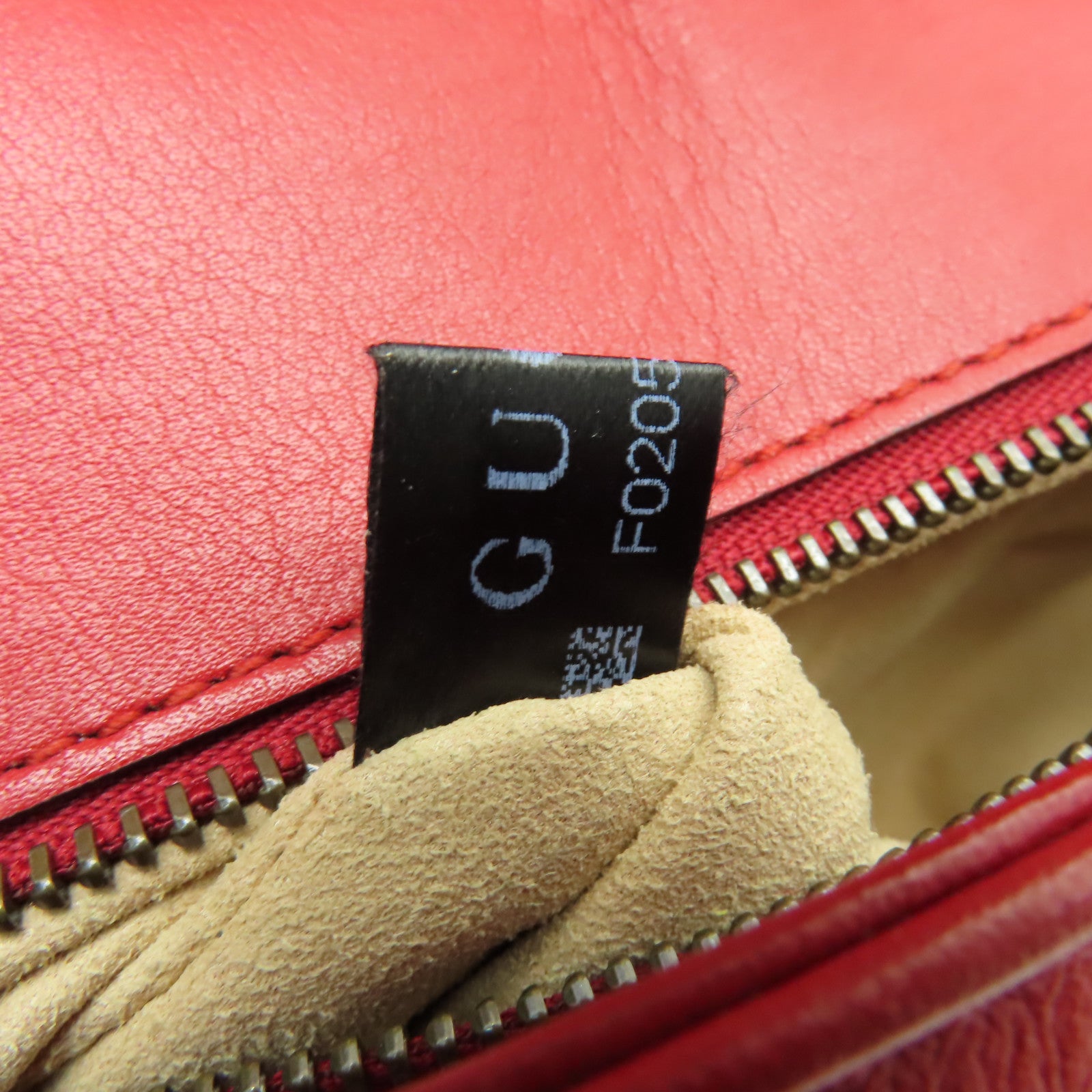 GUCCI 牛皮皮革GG Marmont金扣肩背袋紅色