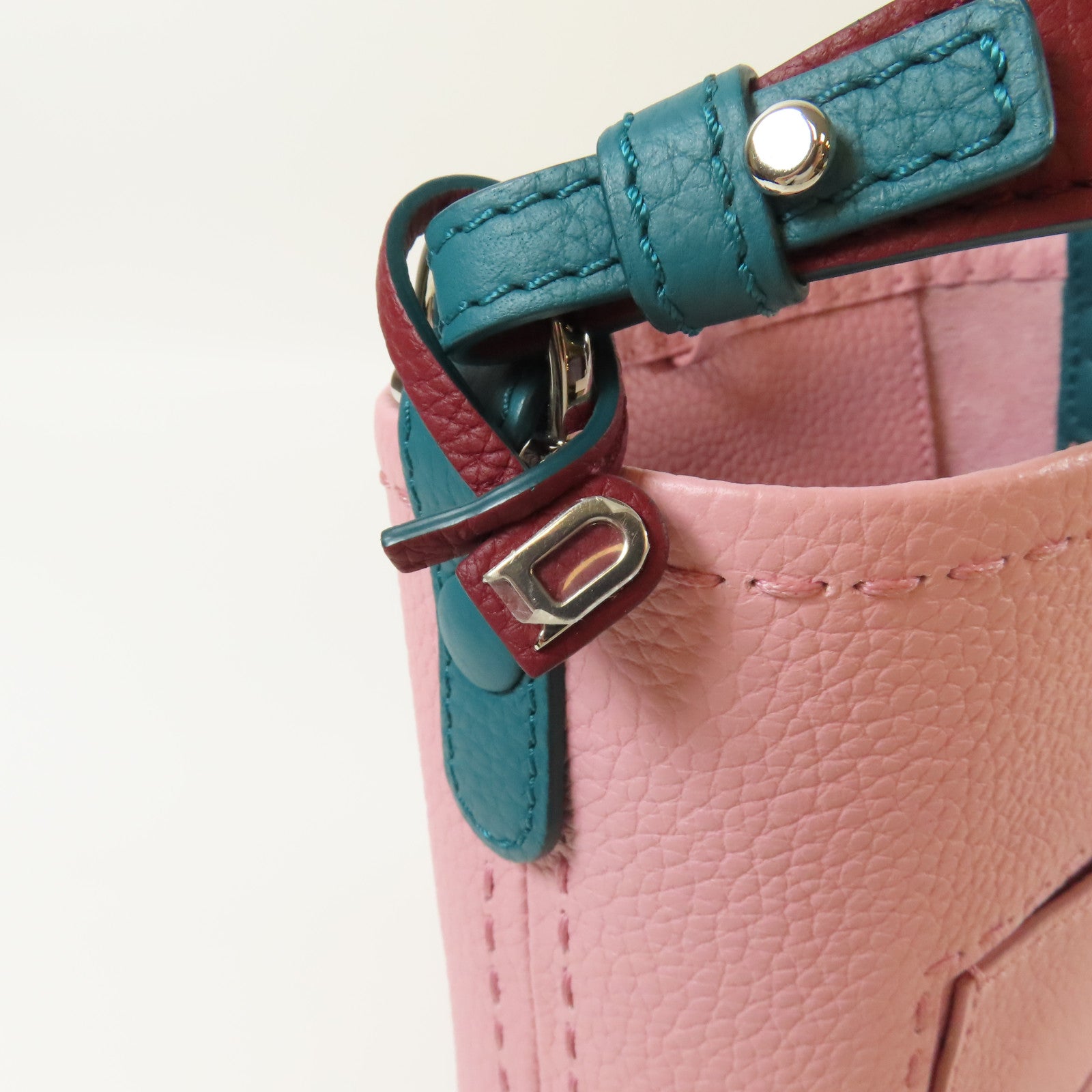Delvaux Taurillon皮革Pin Mini Bucket銀扣手挽袋粉紅色/綠色