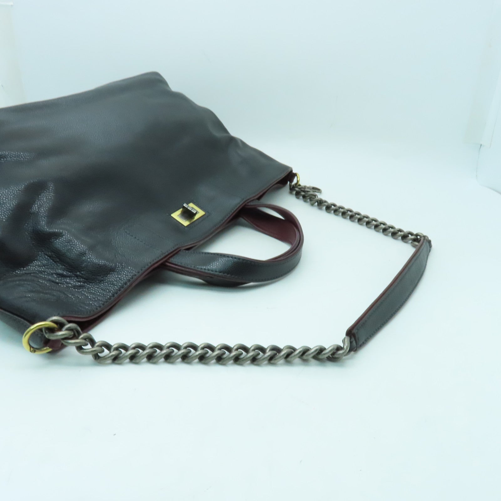 CHANEL 【激減優惠】Caviar皮革Chain Shoulder銀扣手挽肩背兩用袋黑色