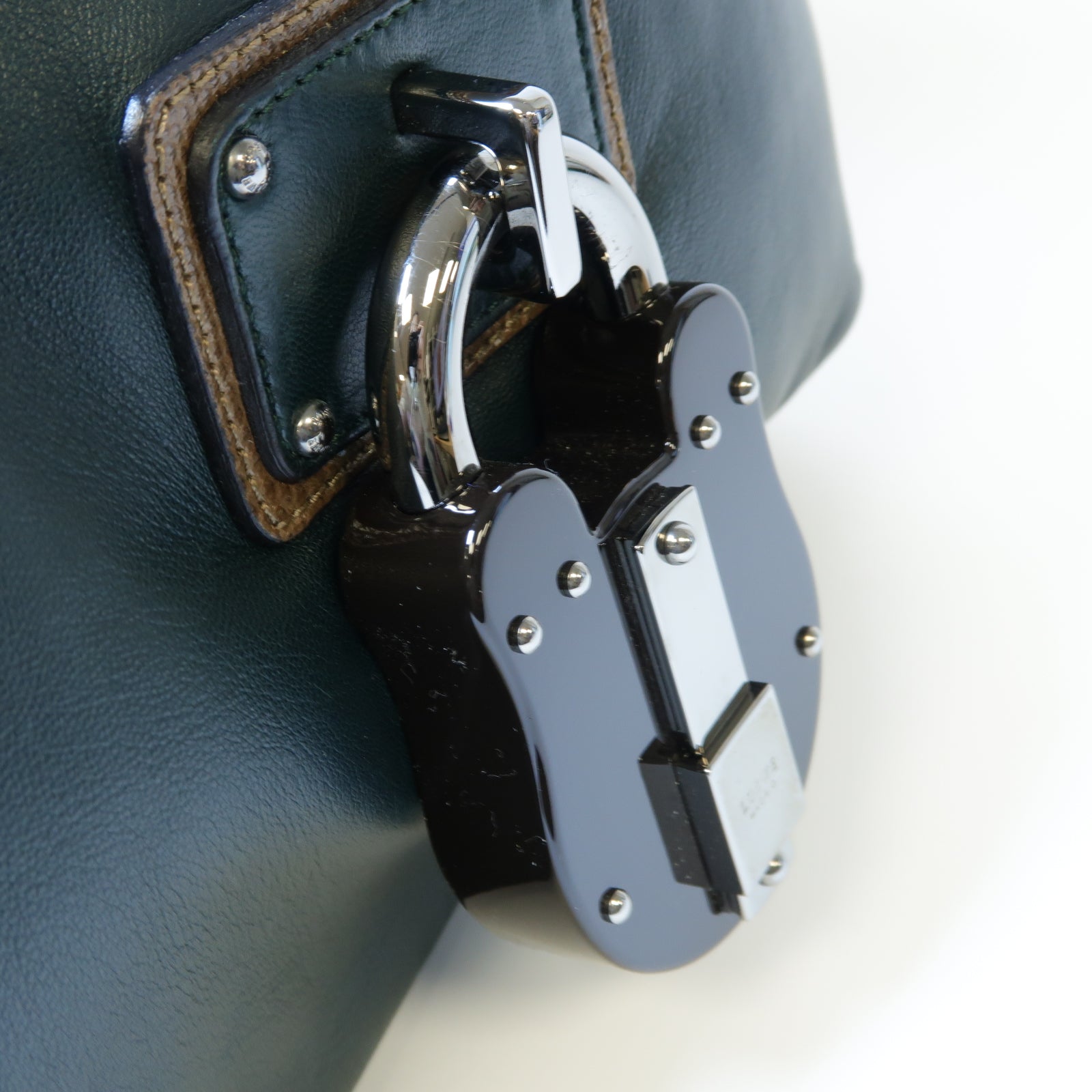 LOEWE 羊皮皮革Handbag銀扣手挽袋深綠色