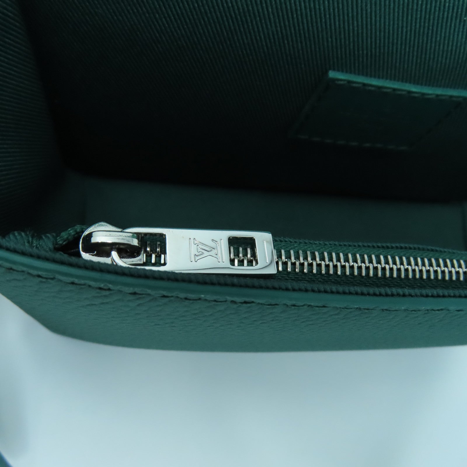 LOUIS VUITTON Aerogram Fastline Silver Buckle Shoulder Bag Green