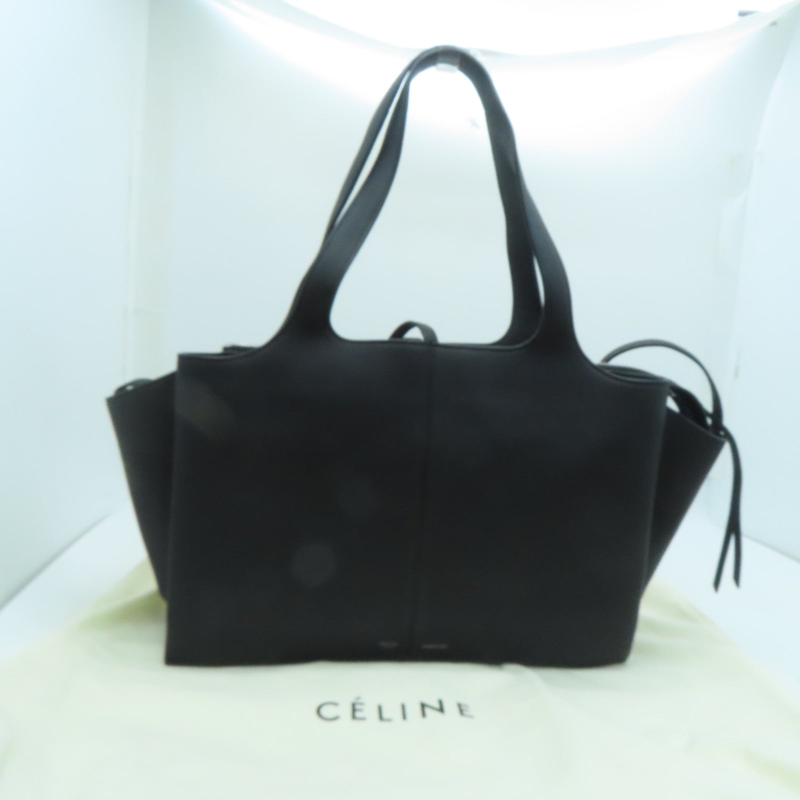 CELINE 牛皮皮革Frifold Tote銀扣手挽袋/肩背袋黑色