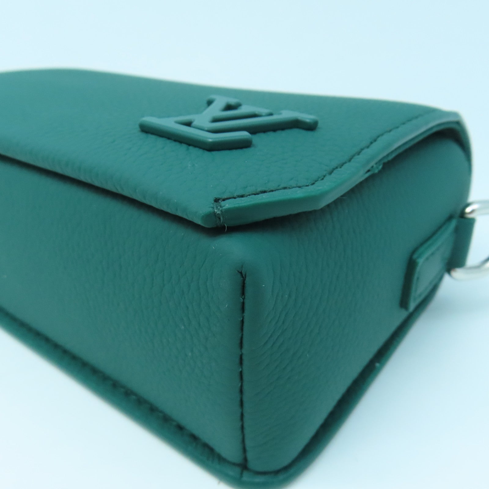 LOUIS VUITTON Aerogram Fastline Silver Buckle Shoulder Bag Green