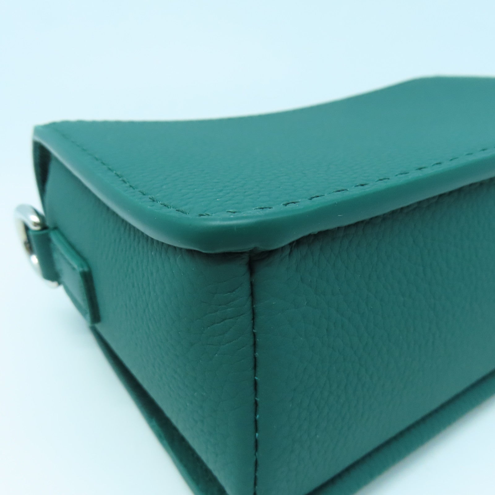 LOUIS VUITTON Aerogram Fastline Silver Buckle Shoulder Bag Green