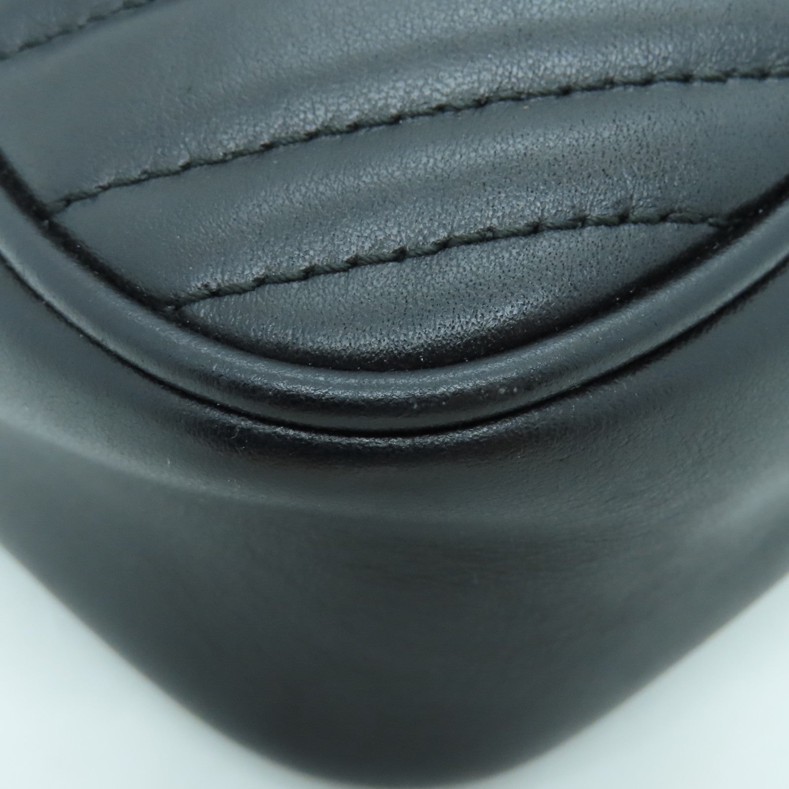 GUCCI Calfskin Leather GG Marmont Gold Buckle Shoulder Bag Black