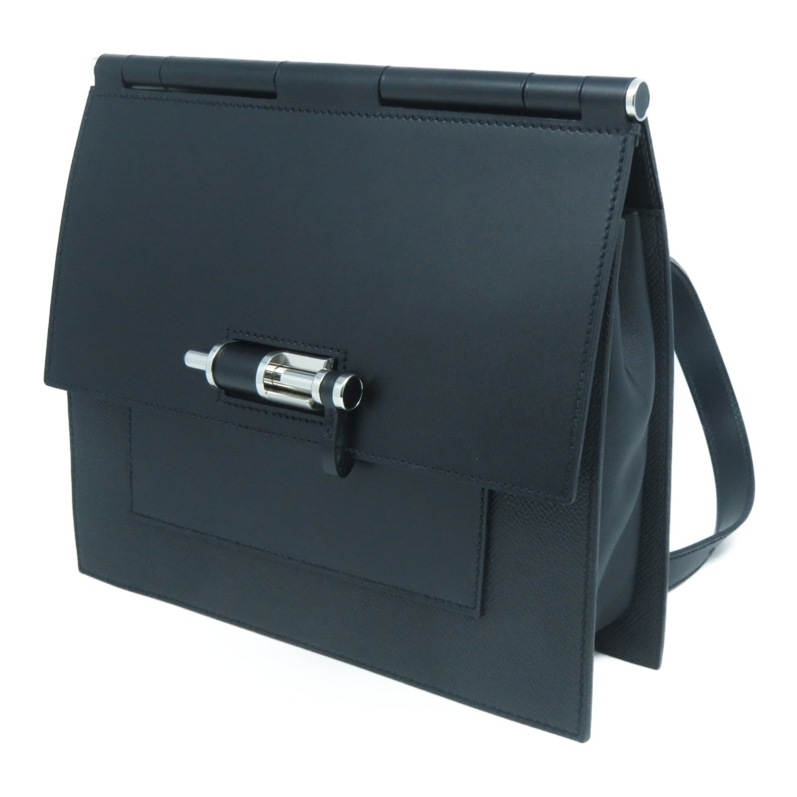 HERMES Swift皮革Sacabar 24銀扣肩背袋Noir黑色