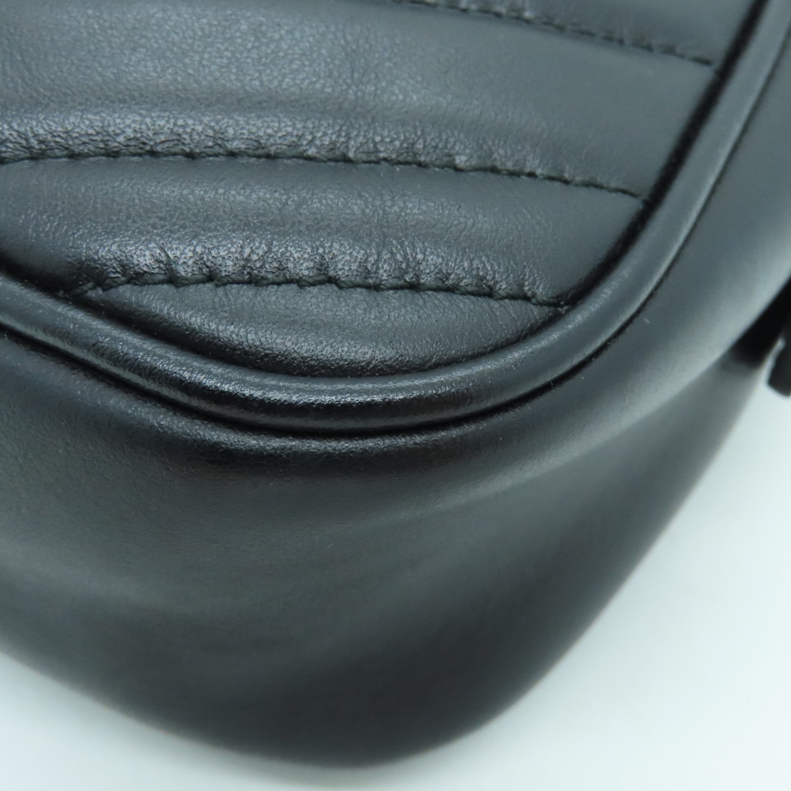 GUCCI Calfskin Leather GG Marmont Gold Buckle Shoulder Bag Black