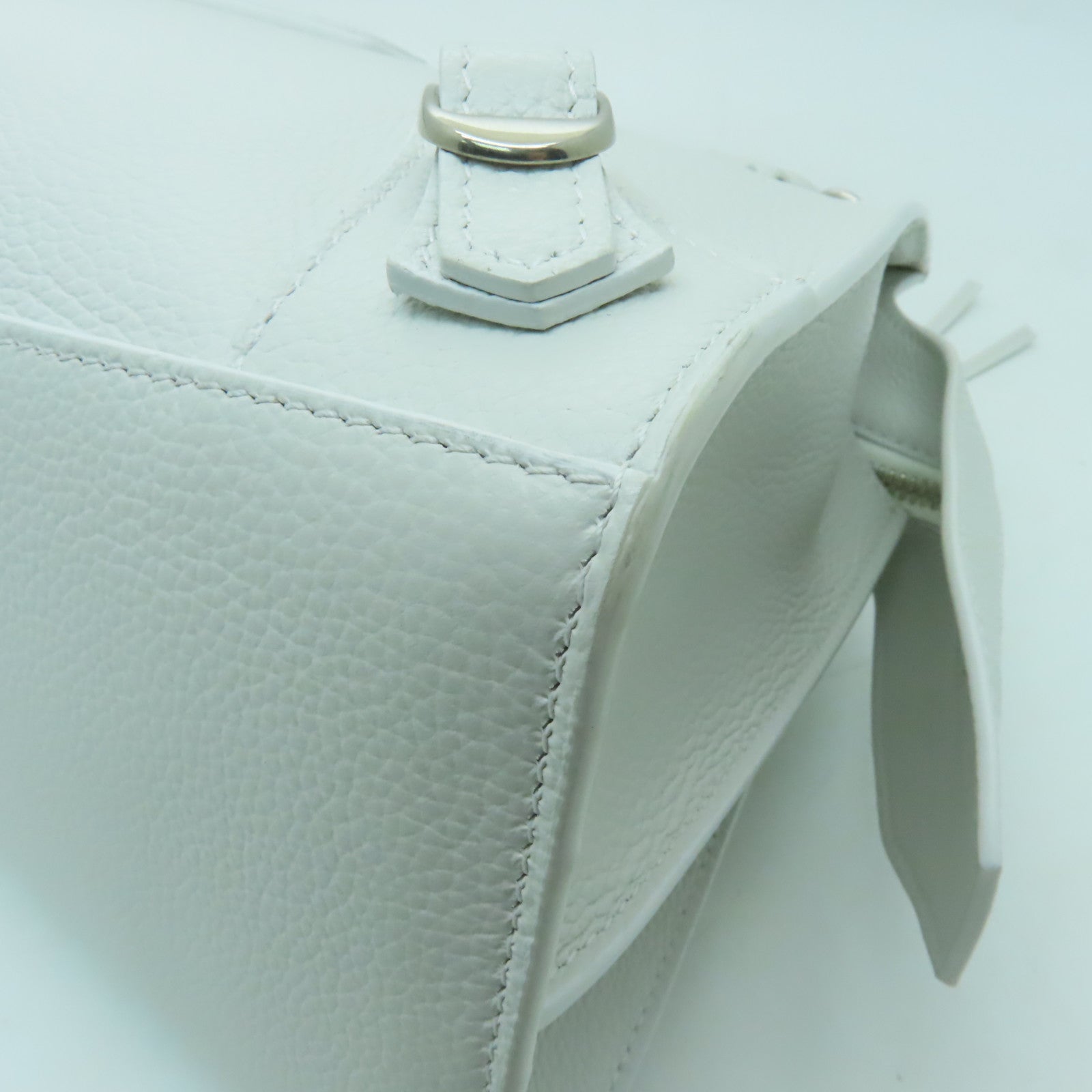 BALENCIAGA 牛皮皮革Neo Classic City S Bag銀扣手挽肩背兩用袋白色