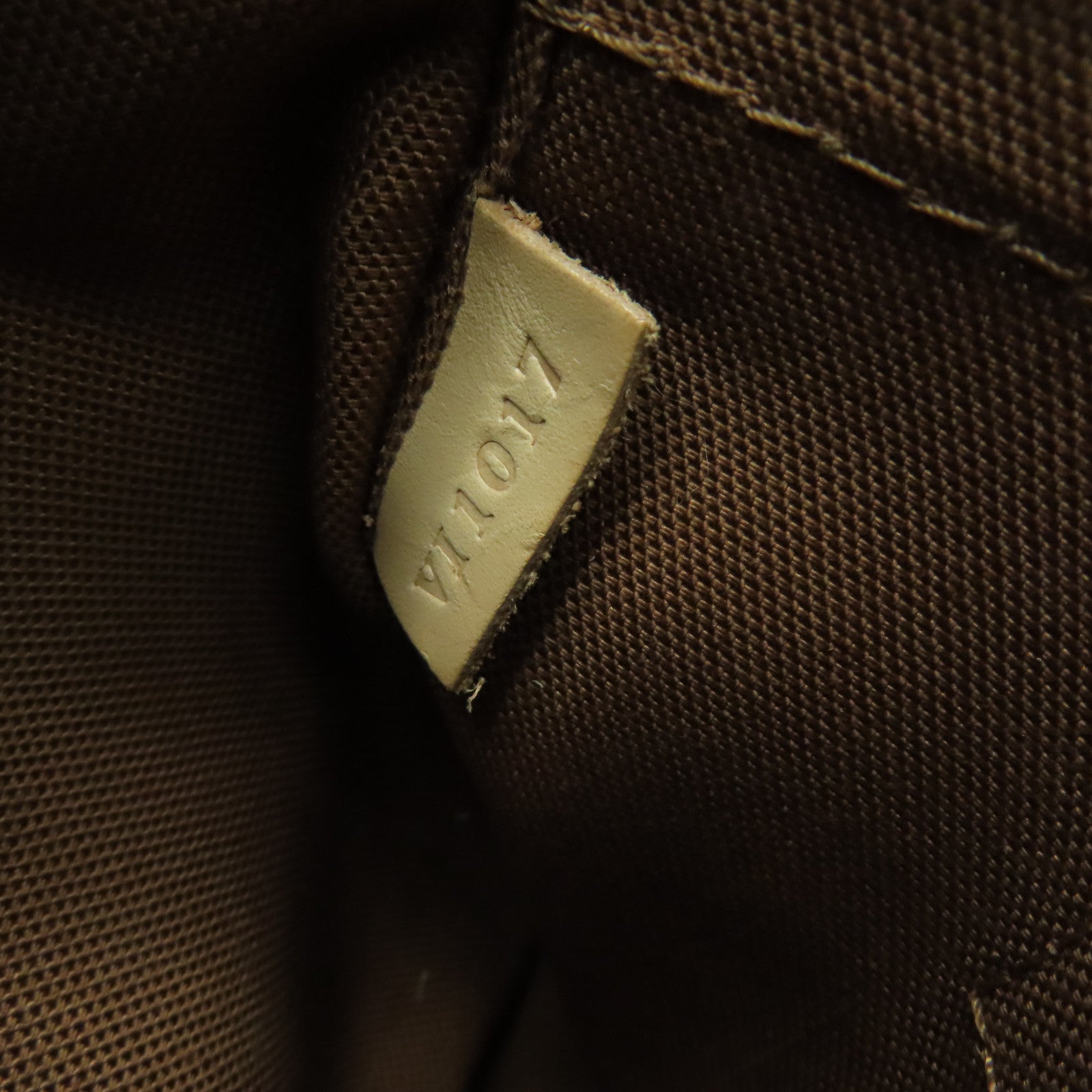 LOUIS VUITTON Monogram Rivets肩背袋金扣啡色