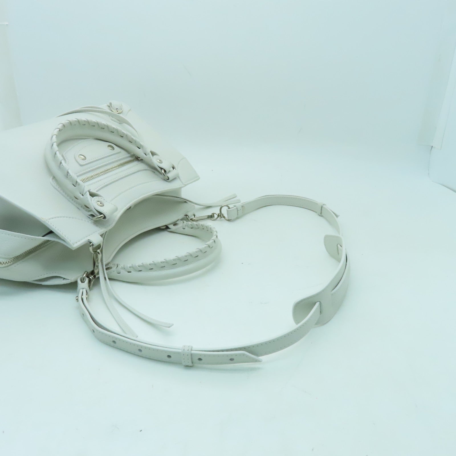 BALENCIAGA 牛皮皮革Neo Classic City S Bag銀扣手挽肩背兩用袋白色