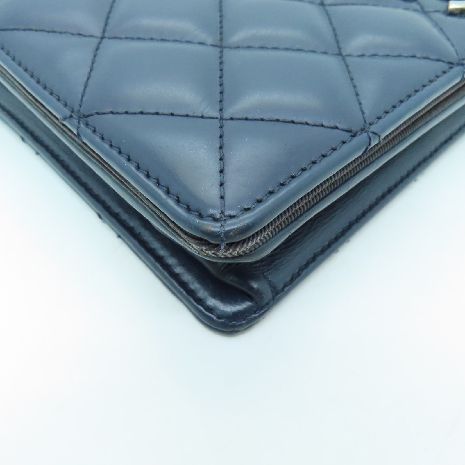 CHANEL 【激減優惠】菱格牛皮皮革Chain Shoulder Bag銀扣鏈帶肩背袋深藍色/黑色