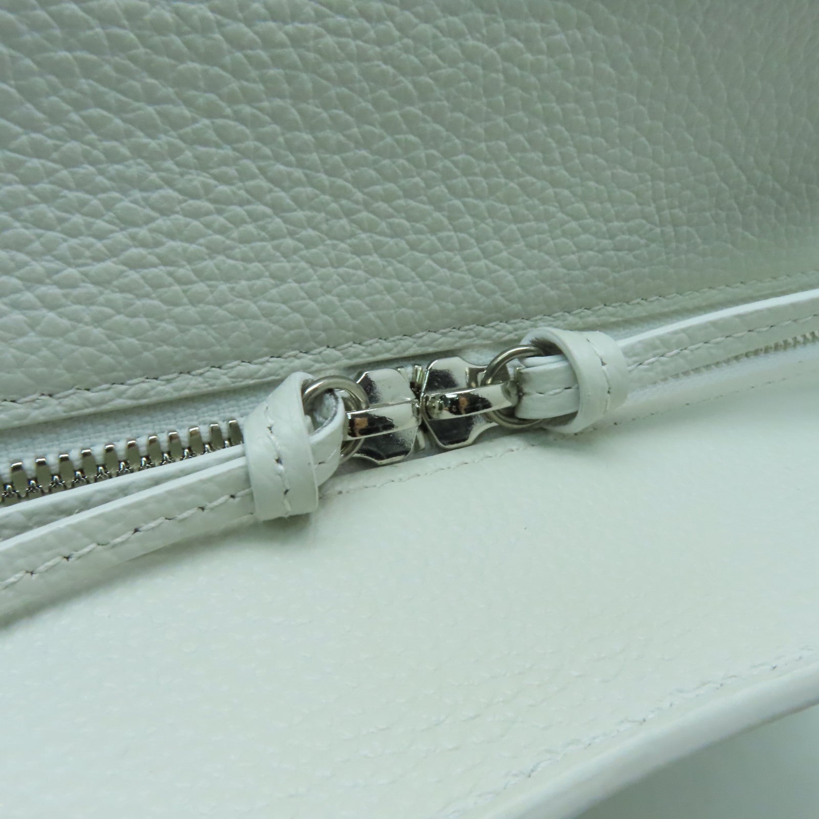 BALENCIAGA 牛皮皮革Neo Classic City S Bag銀扣手挽肩背兩用袋白色