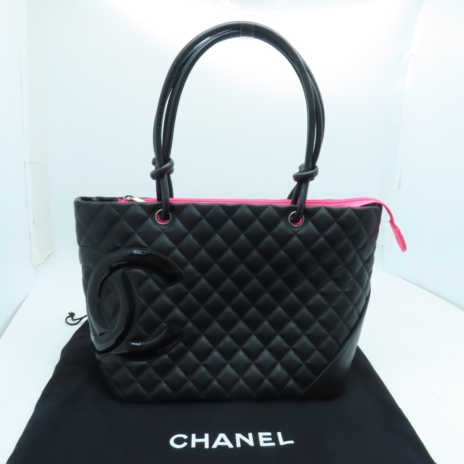 CHANEL 菱格牛皮皮革Cambon手挽袋银扣黑色