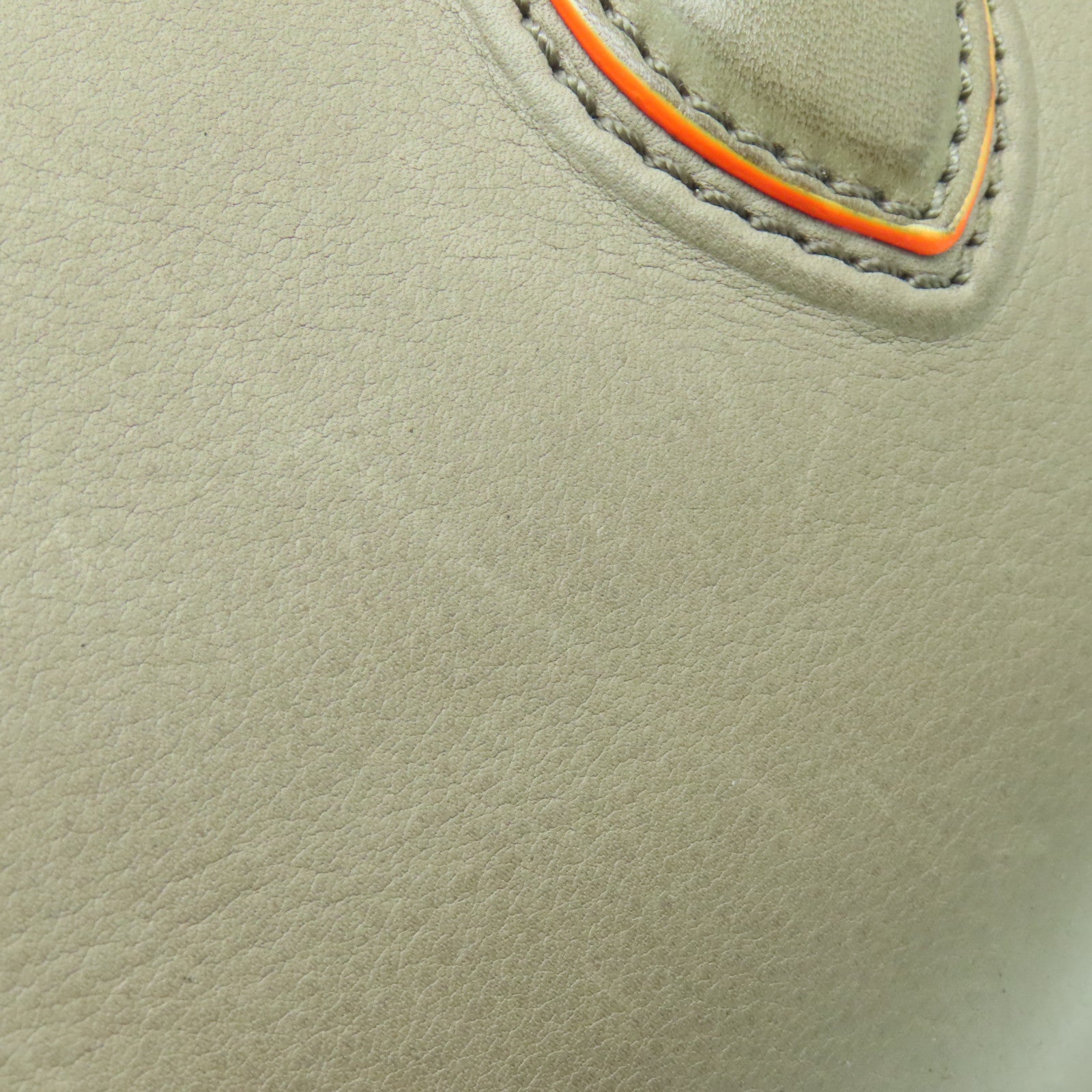 CELINE 牛皮皮革Luggage Phantom手挽袋米色