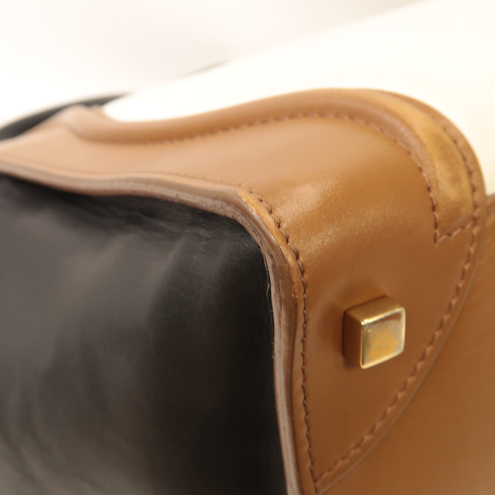 CELINE 牛皮皮革Mini Luggage Handbag金扣手挽袋白色/黑色/啡色