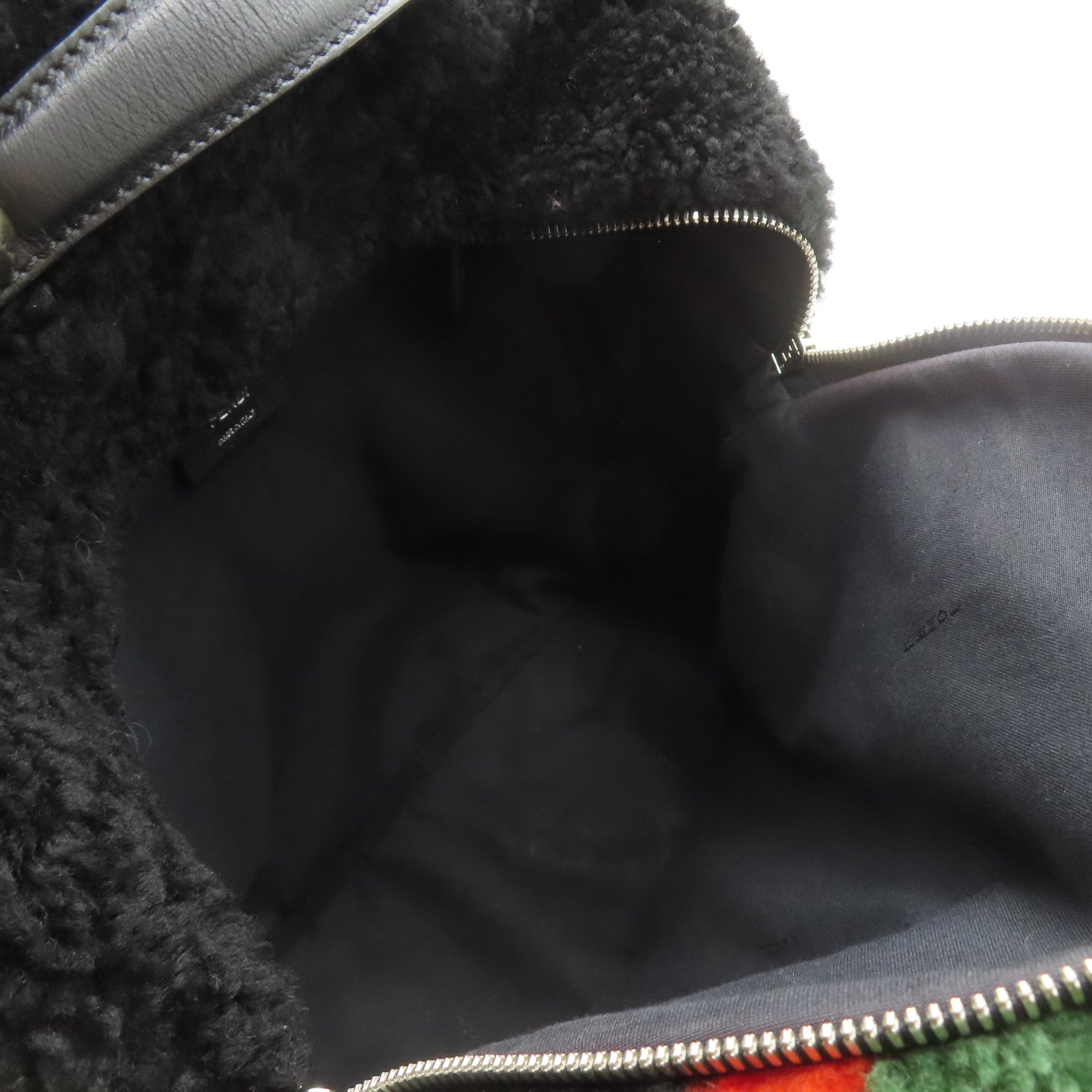 FENDI 毛茸Backpack銀扣背包彩色