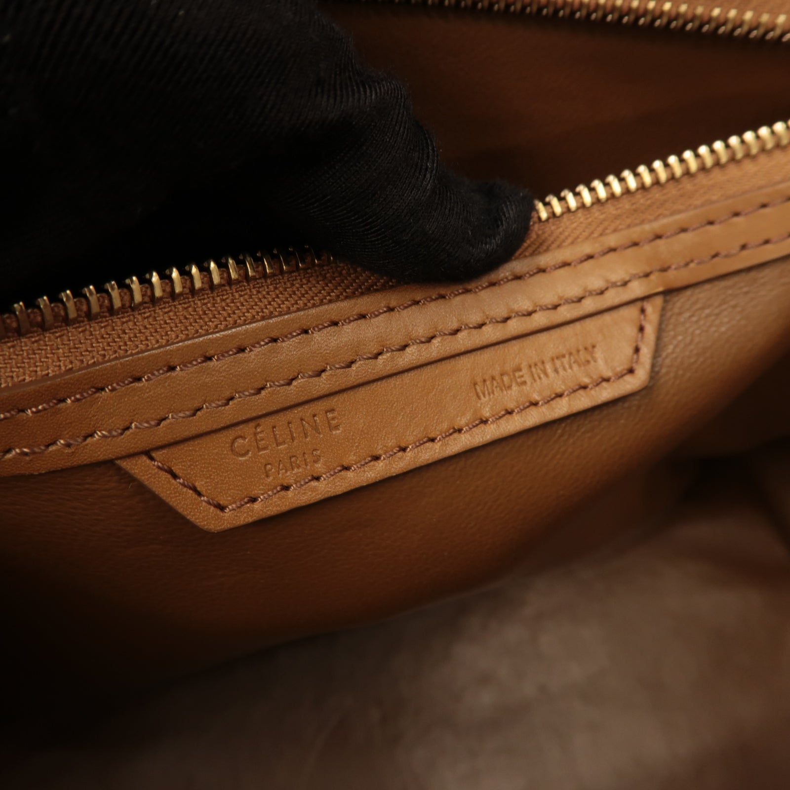 CELINE 牛皮皮革Mini Luggage Handbag金扣手挽袋白色/黑色/啡色