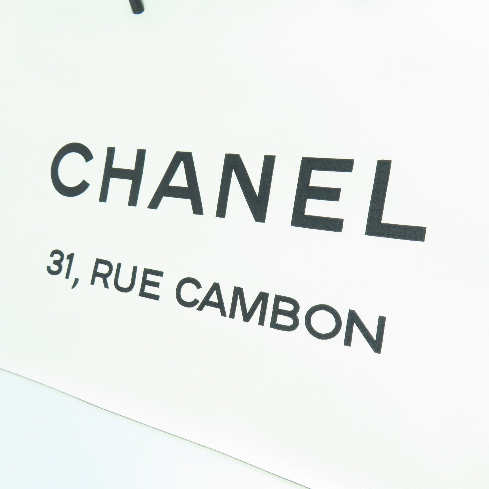 CHANEL 牛皮皮革Shoulder Bag銀扣肩背袋白色