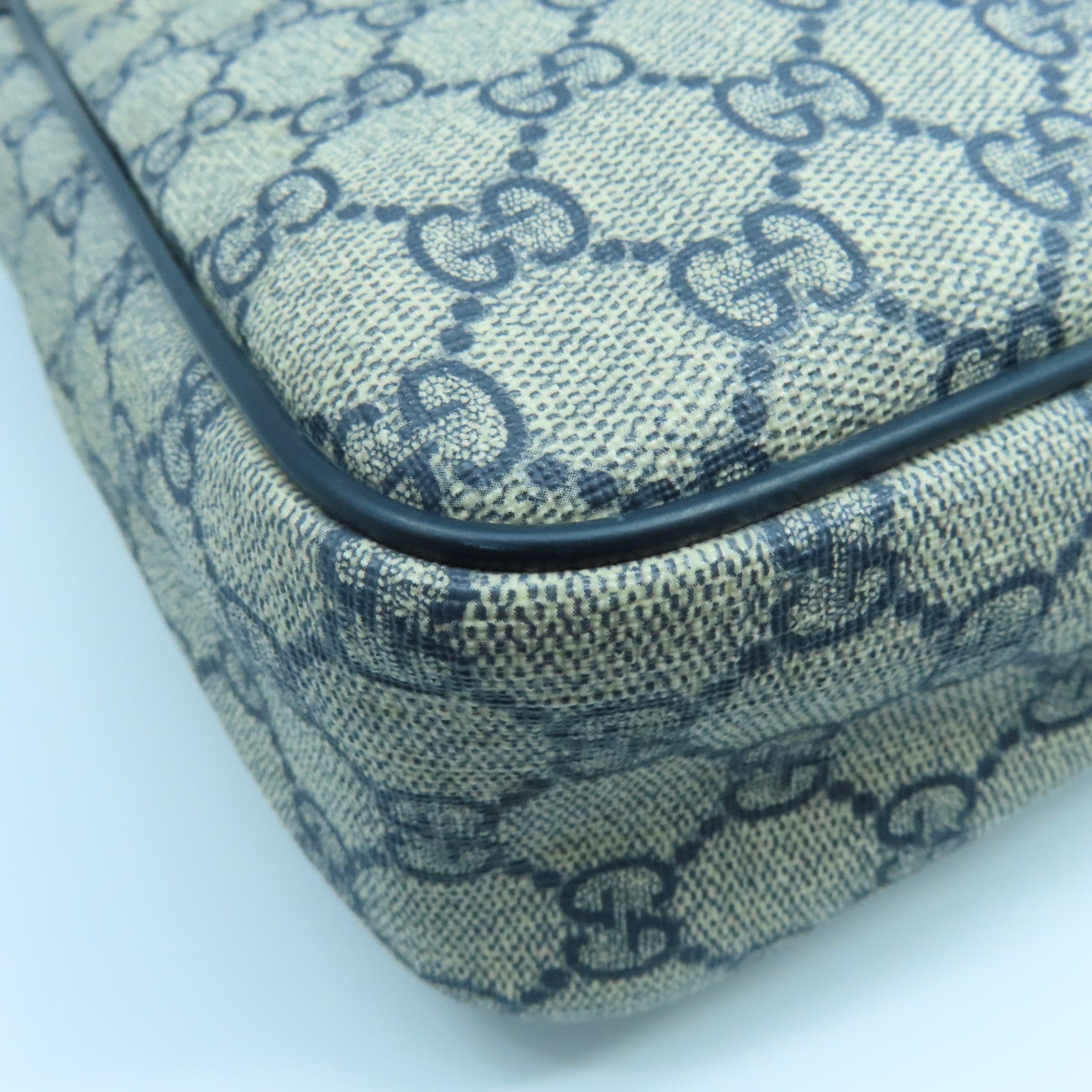 GUCCI 塗層帆布Shoulder Bag銀扣肩背袋藍色米色