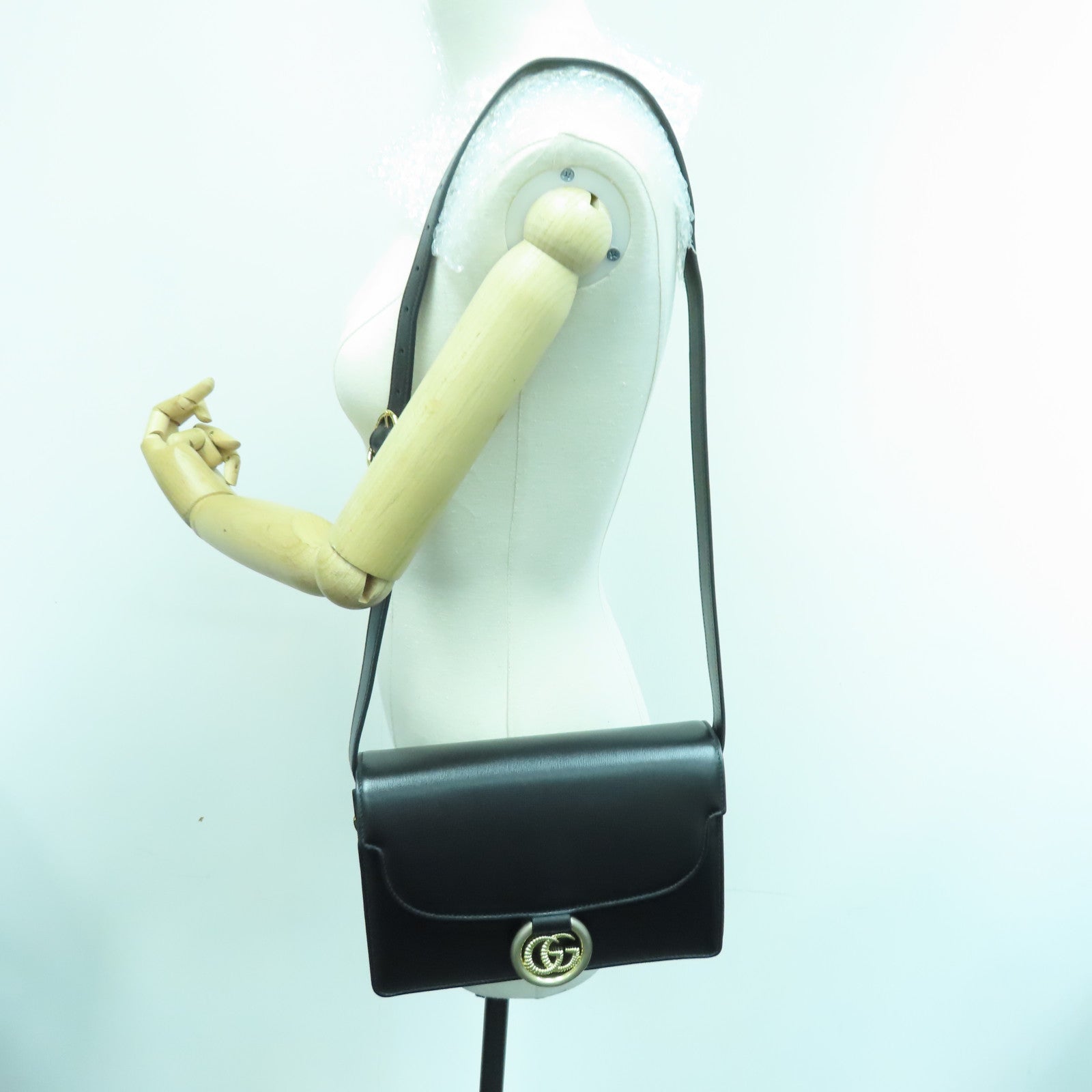 GUCCI 牛皮皮革Shoulder Bag金扣肩背袋黑色
