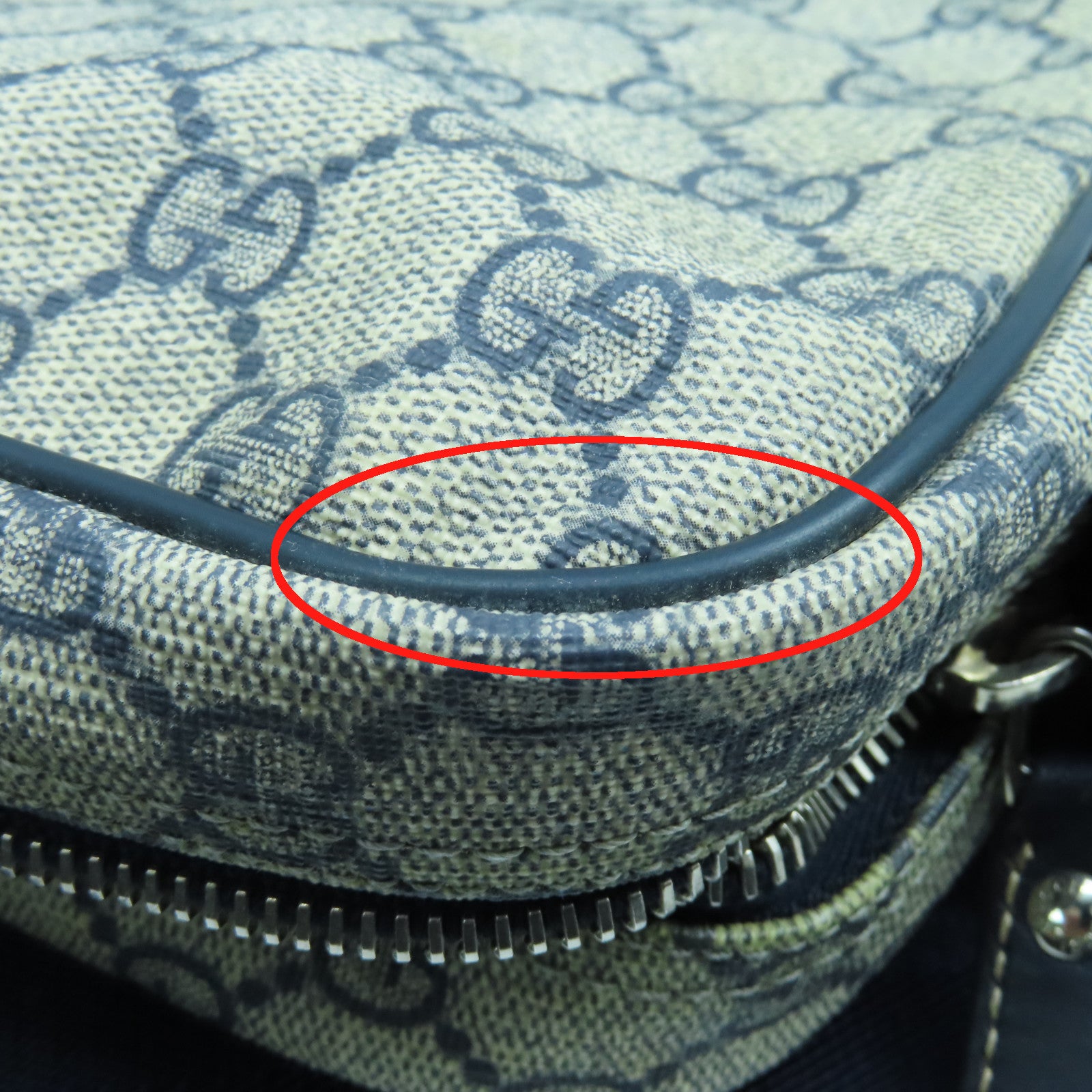 GUCCI 塗層帆布Shoulder Bag銀扣肩背袋藍色米色