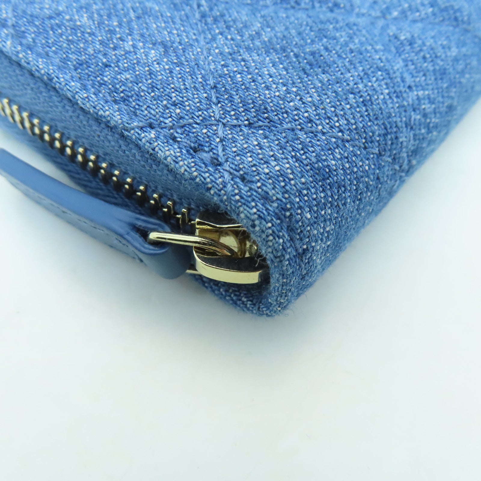 CHANEL 【激減優惠】菱格帆布Chain Shoulder Card Case金扣卡片套藍色