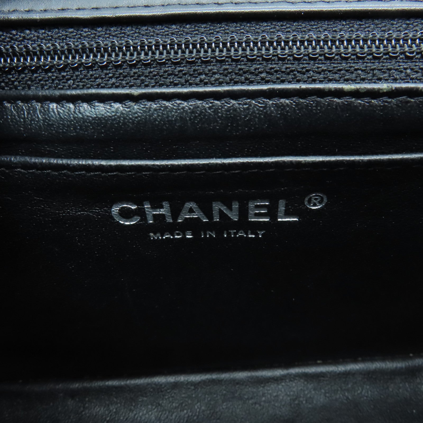 CHANEL 菱格漆皮皮革Chain Shoulder銀扣鏈帶肩背袋黑色