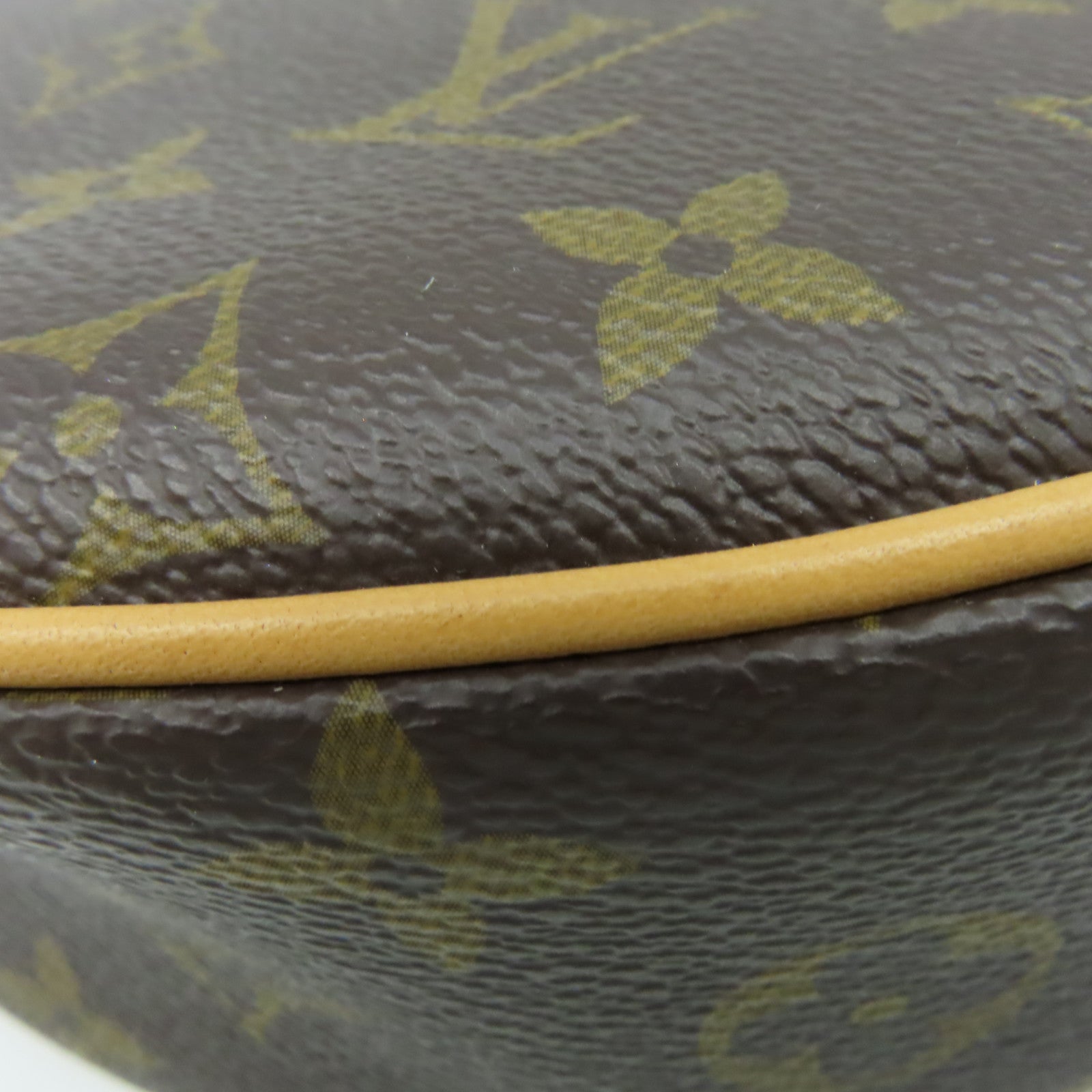 LOUIS VUITTON Monogram Loop Shoulder Bag金扣鏈帶手挽肩背兩用袋啡色