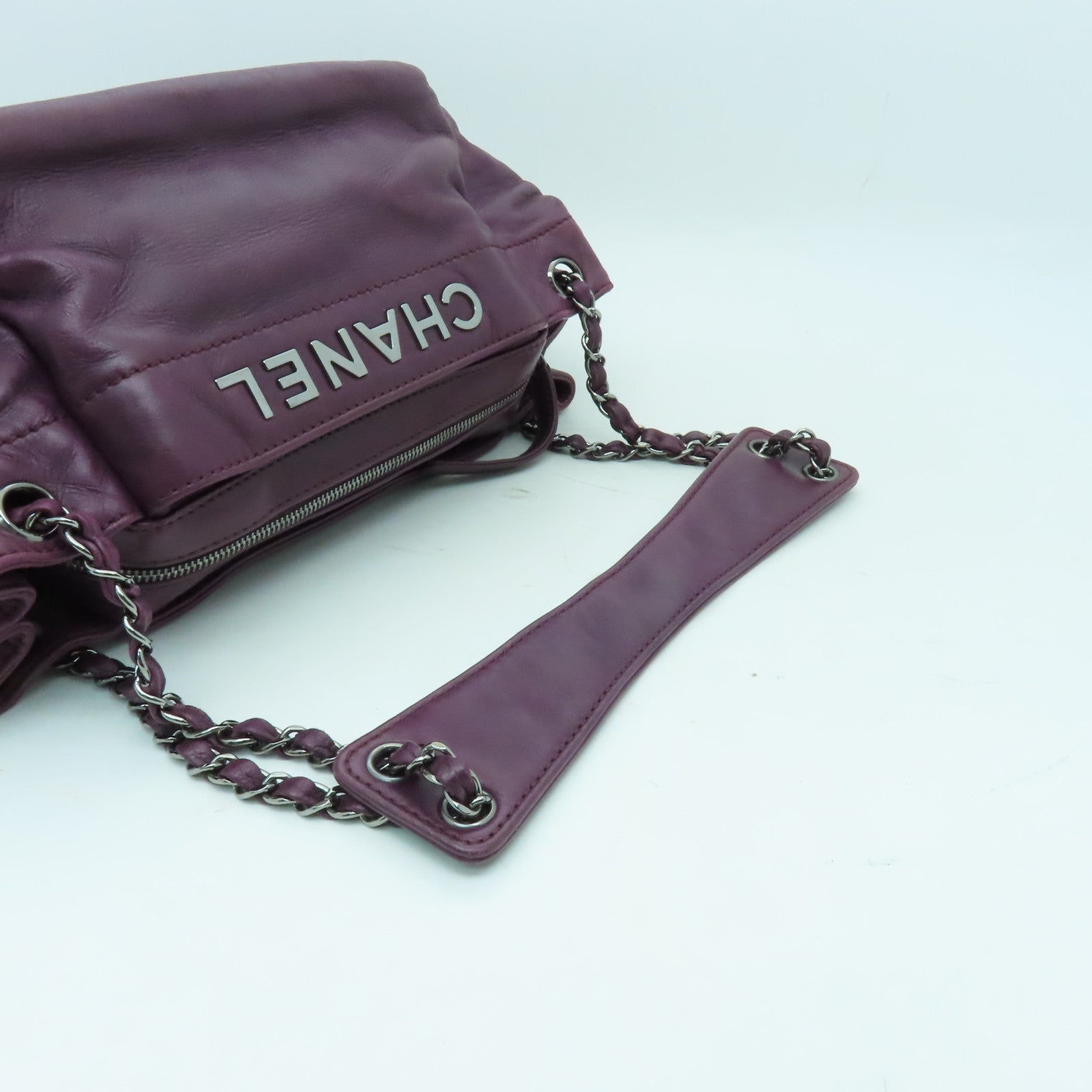 CHANEL 羊皮皮革Chain Shoulder銀扣鏈帶肩背袋紫色