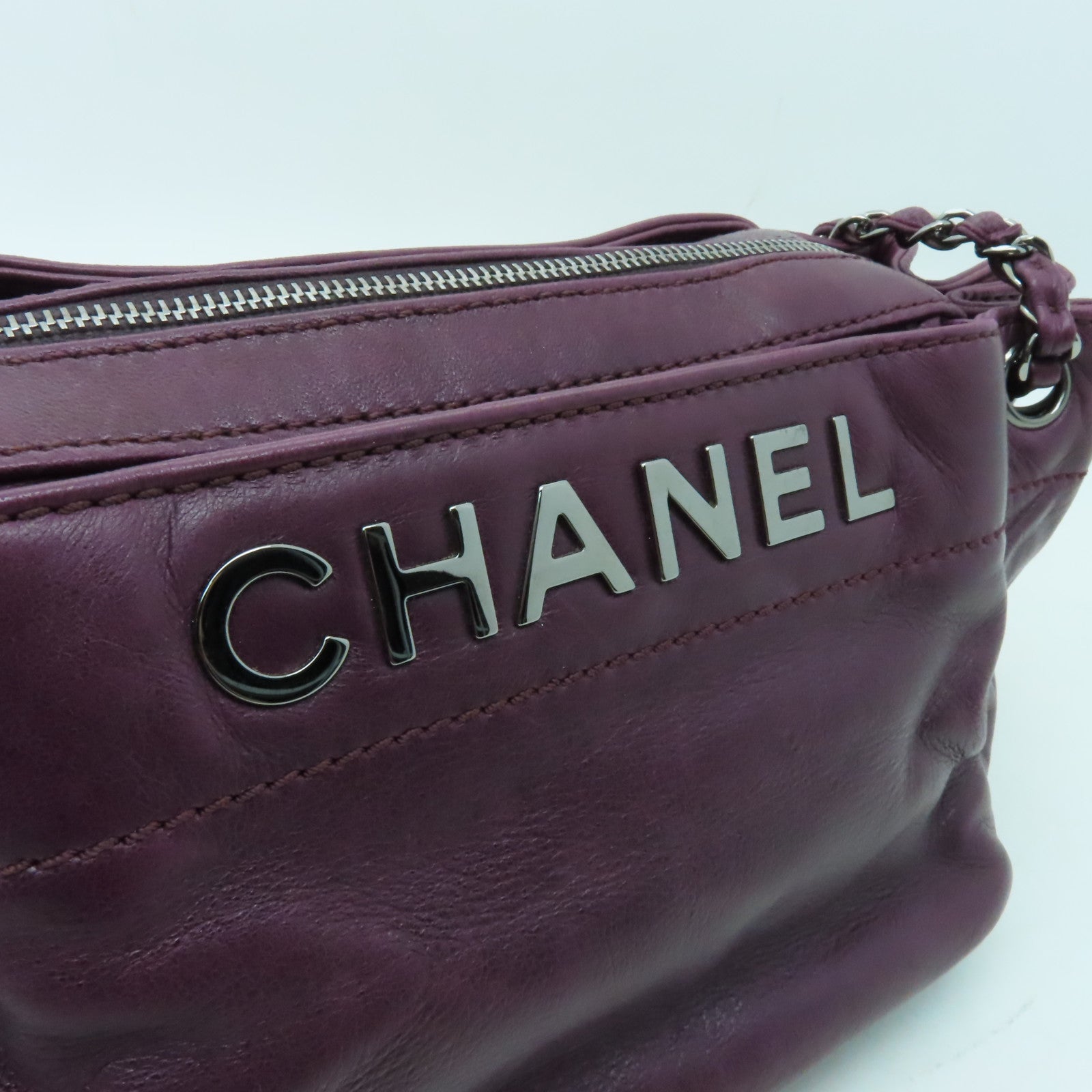 CHANEL 羊皮皮革Chain Shoulder銀扣鏈帶肩背袋紫色