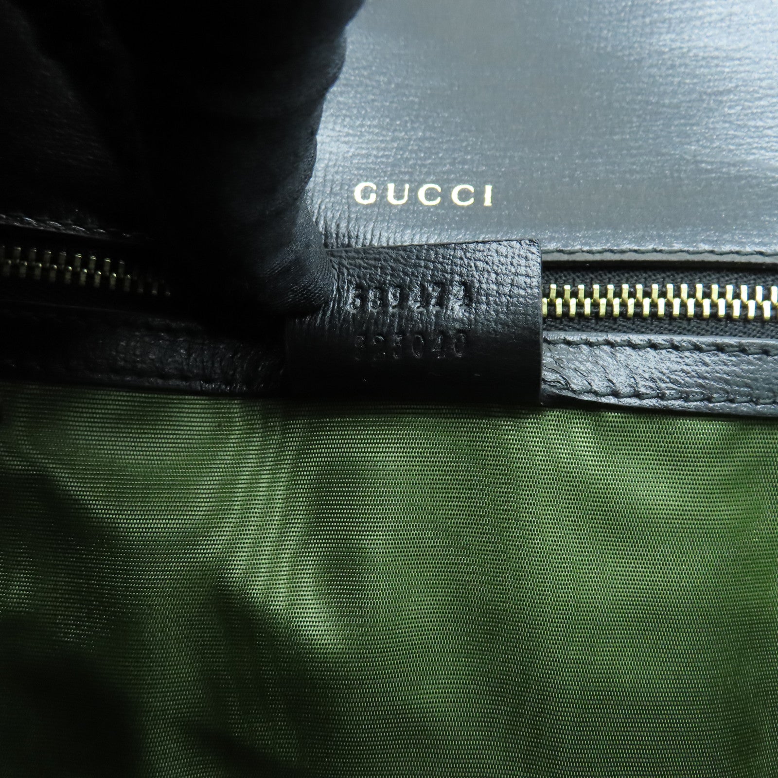 GUCCI 牛皮皮革Shoulder Bag金扣肩背袋黑色