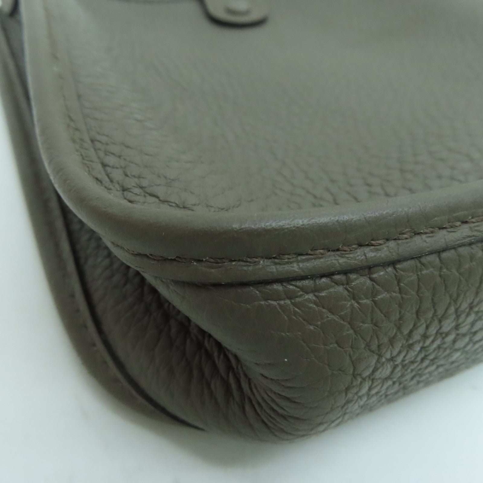 HERMES Clemence皮革Mini Evelyne One Shoulder銀扣肩背袋灰色