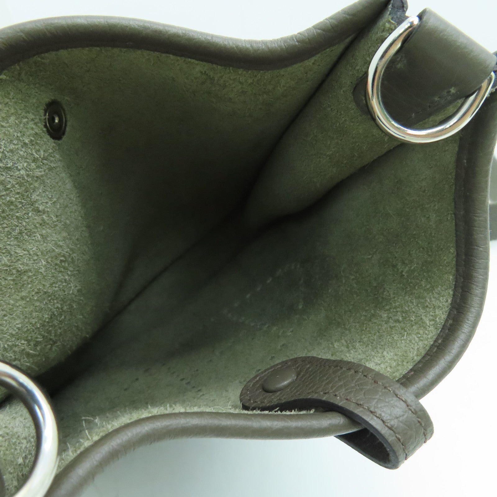 HERMES Clemence皮革Mini Evelyne One Shoulder銀扣肩背袋灰色