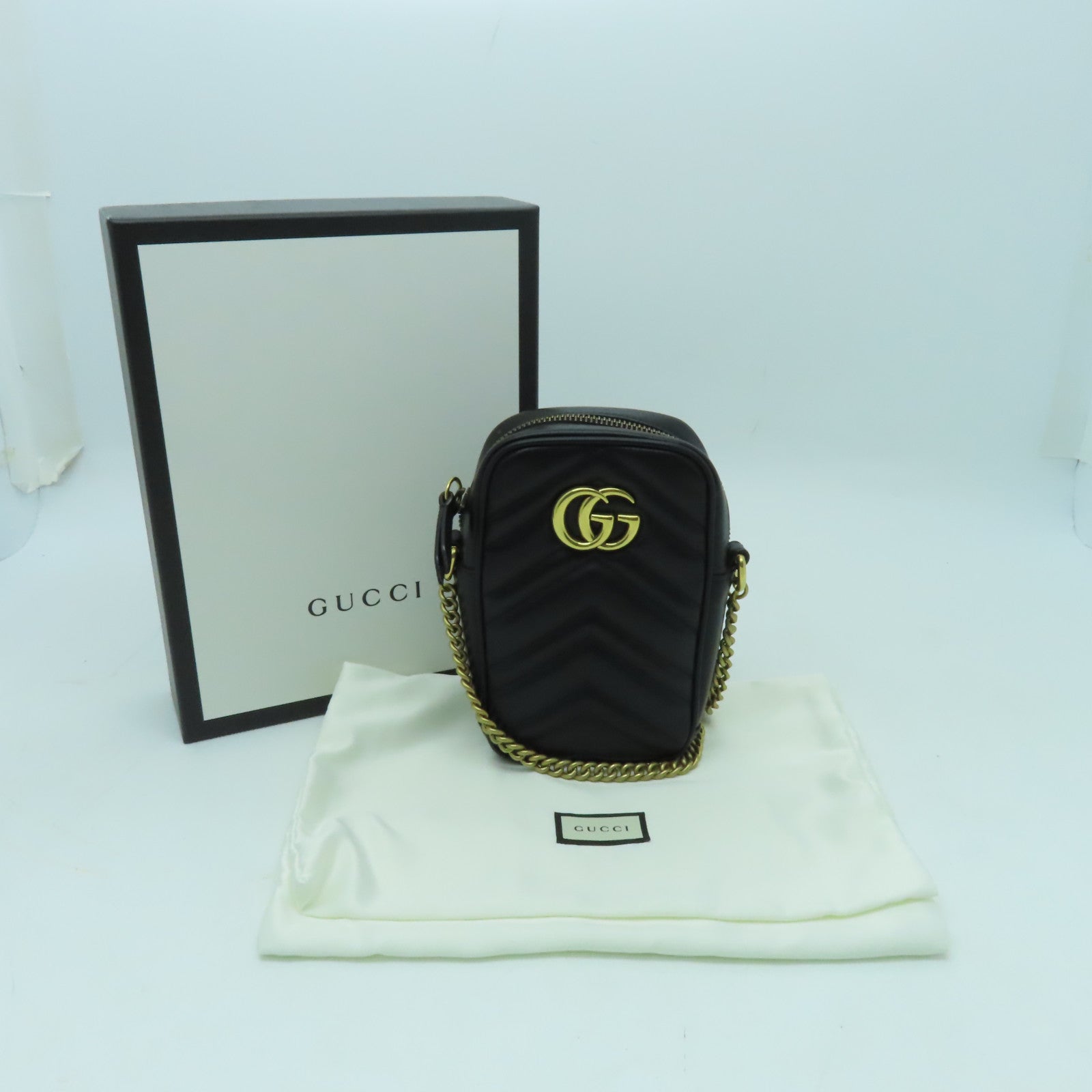 GUCCI 羊皮皮革GG Marmont Mini金扣鏈帶肩背袋黑色