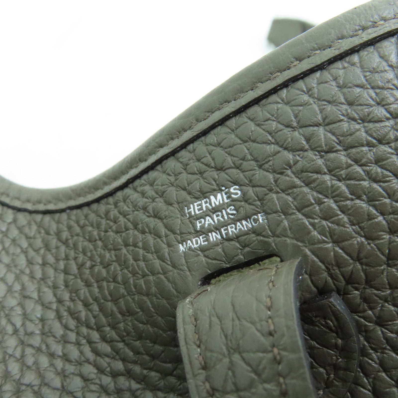 HERMES Clemence皮革Mini Evelyne One Shoulder銀扣肩背袋灰色