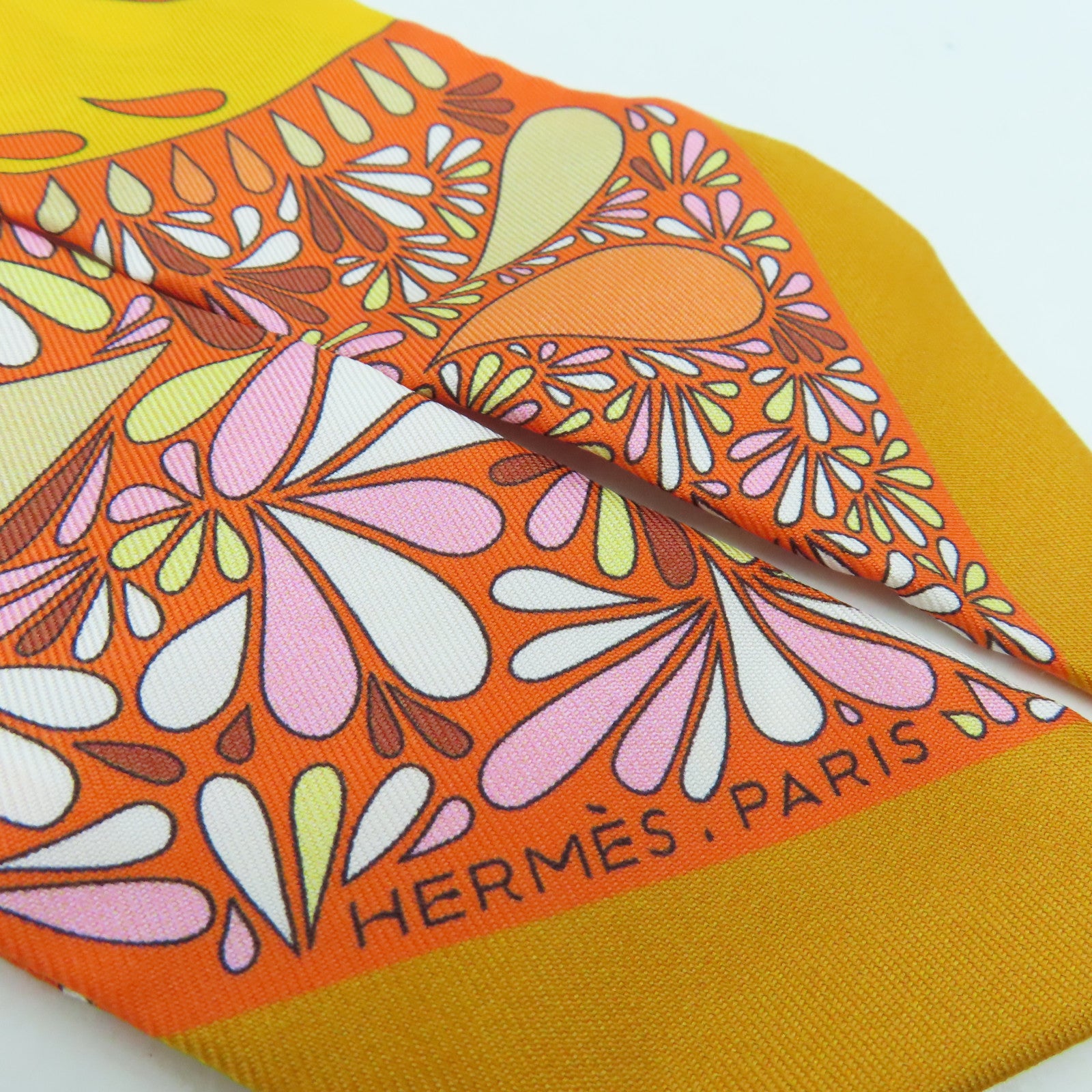 HERMES 丝质Twilly丝巾橙色