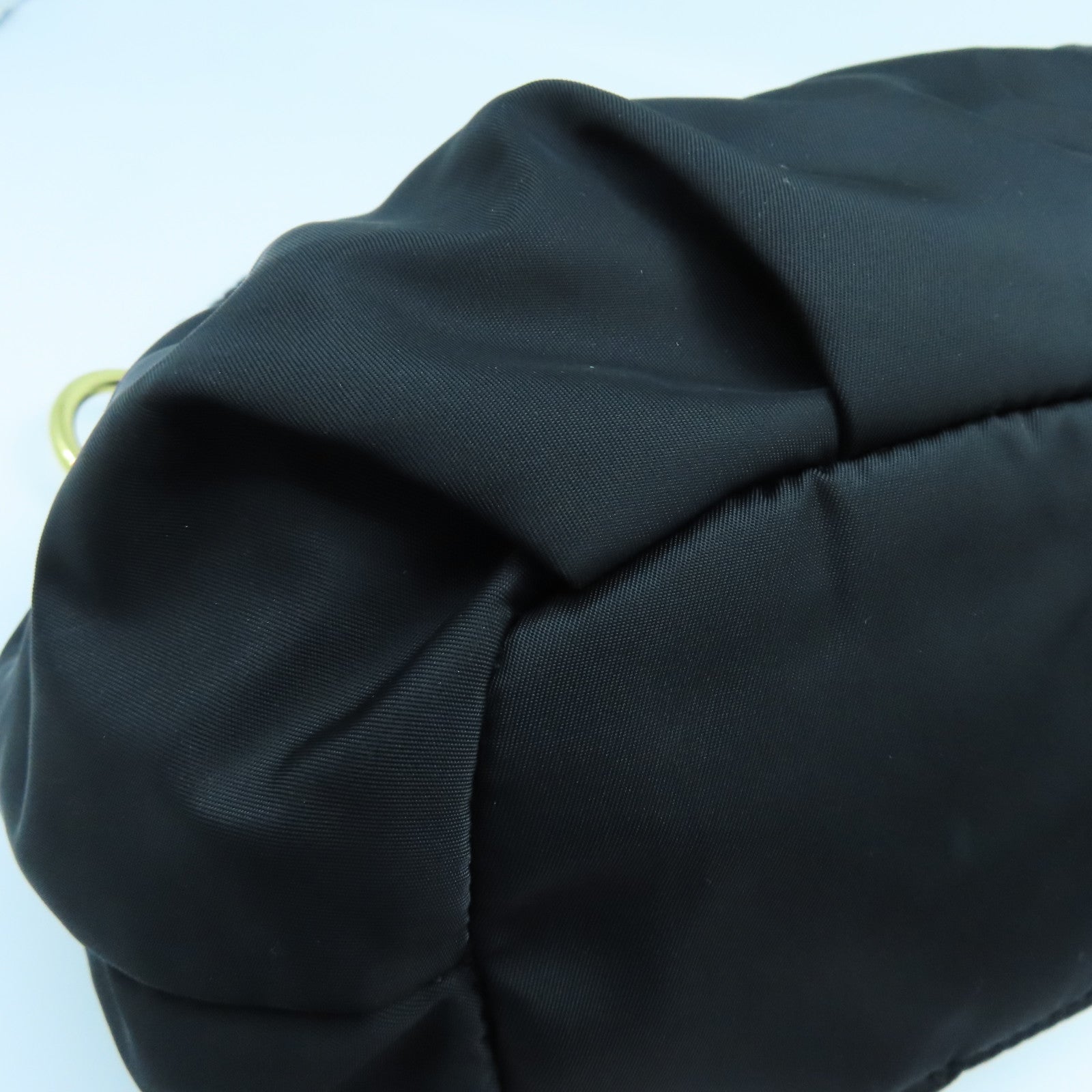 PRADA 尼龍Handbag金扣手挽袋黑色