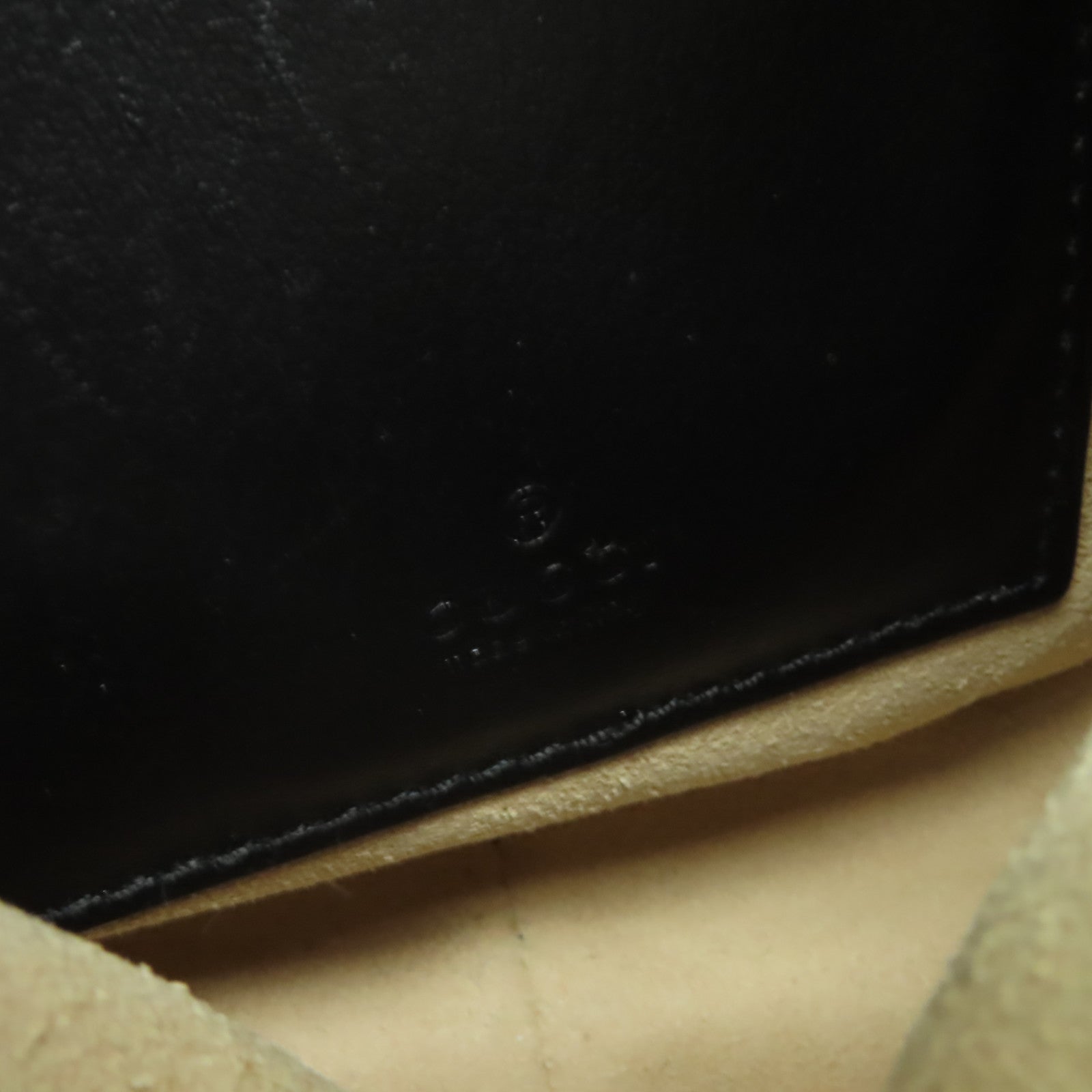 GUCCI 羊皮皮革GG Marmont Mini金扣鏈帶肩背袋黑色