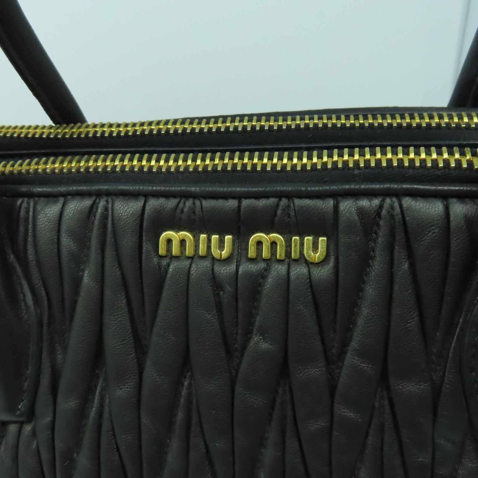 Miu Miu 羊皮皮革2 Way Shoulder Bag金扣手挽肩背兩用袋黑色