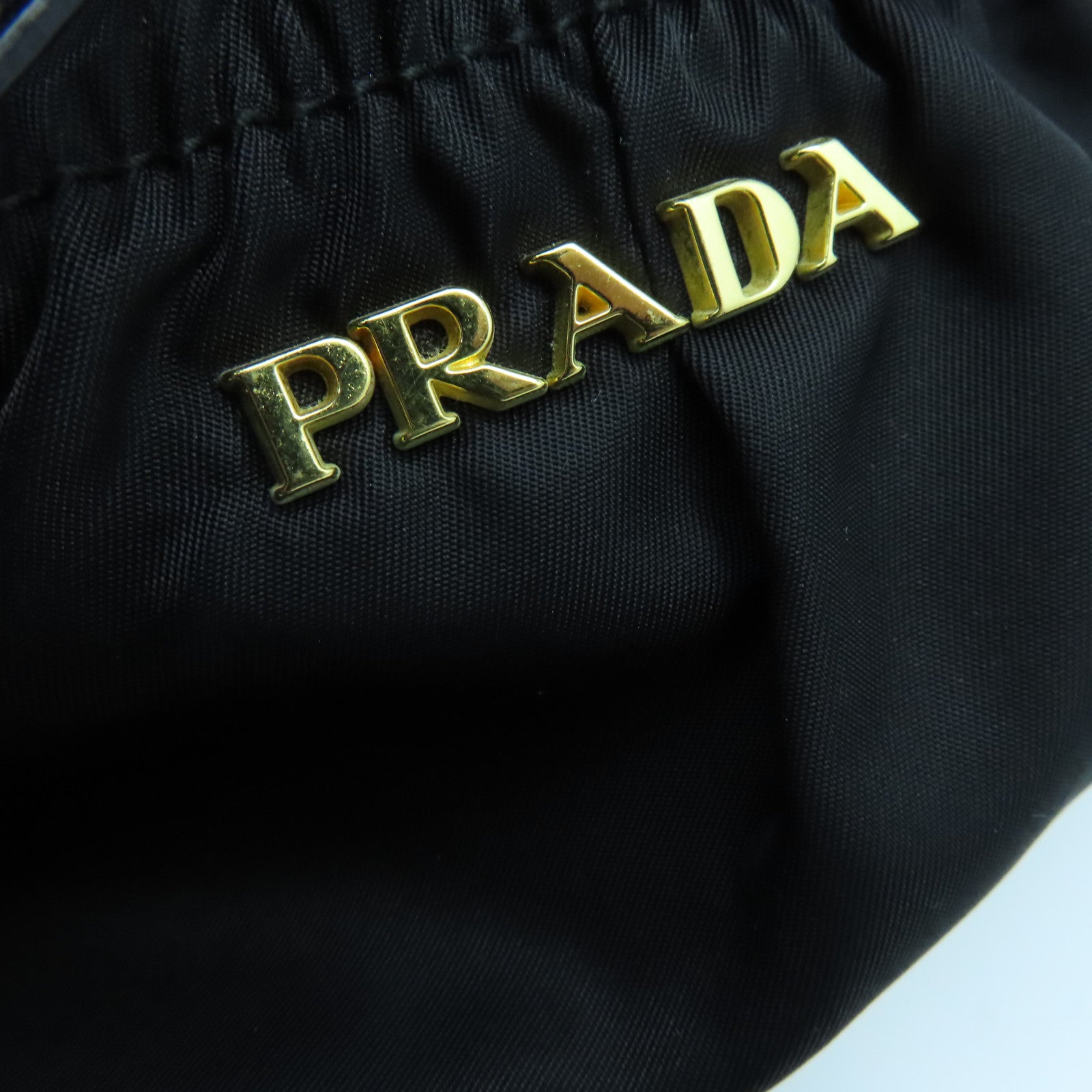 PRADA 尼龍Handbag金扣手挽袋黑色