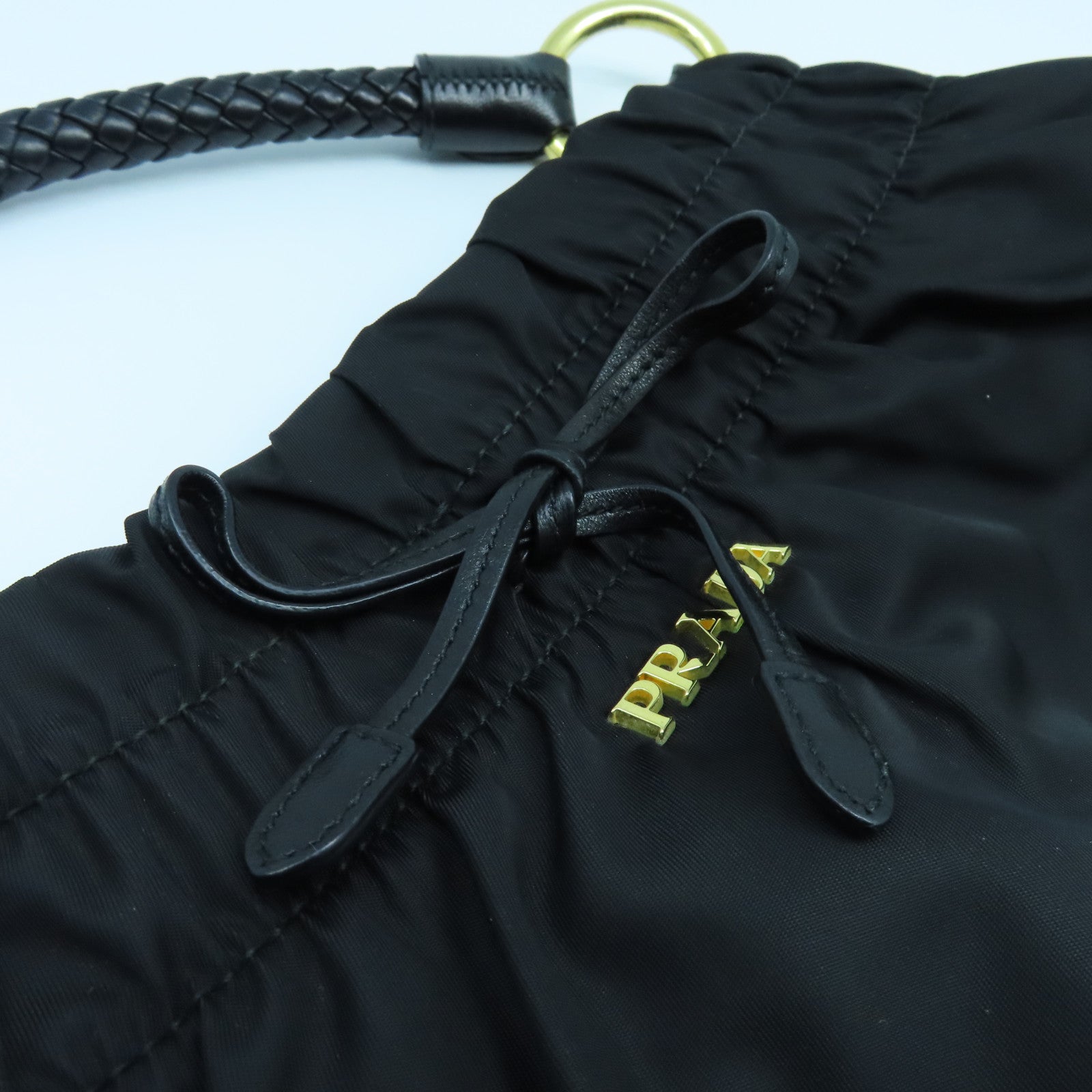 PRADA 尼龍Handbag金扣手挽袋黑色
