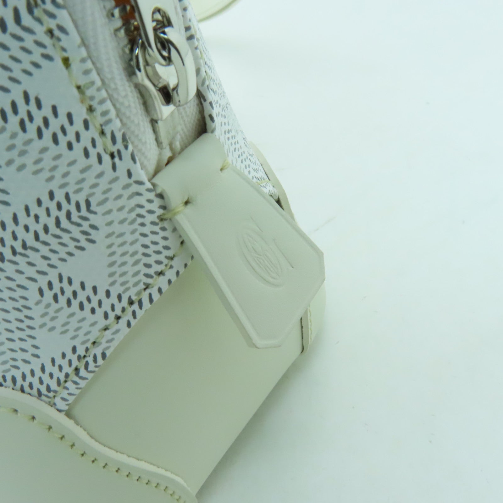 GOYARD 塗層帆布/皮革Vendome Mini銀扣手挽肩背兩用袋白色