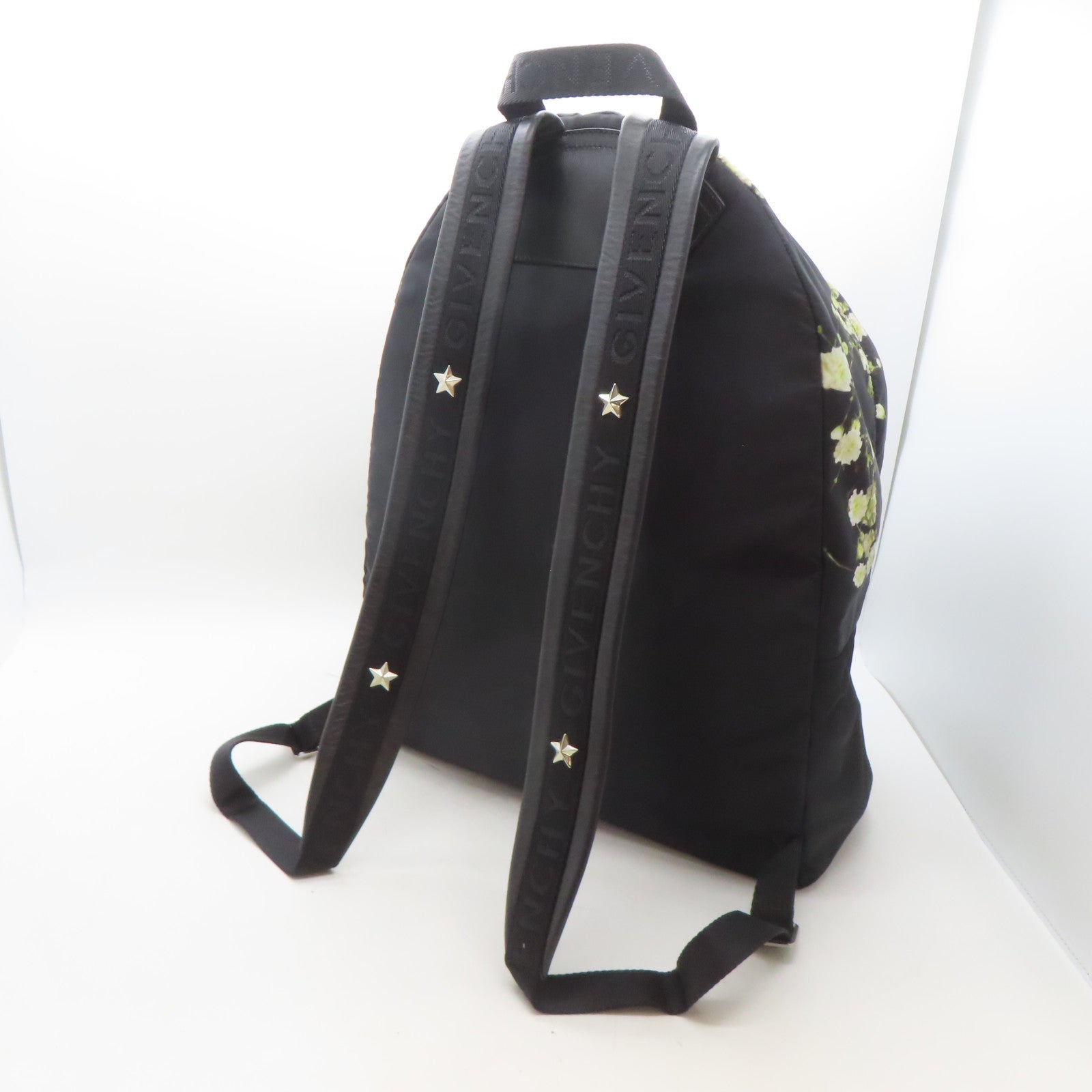 GIVENCHY 尼龍Backpack銀扣背包黑色