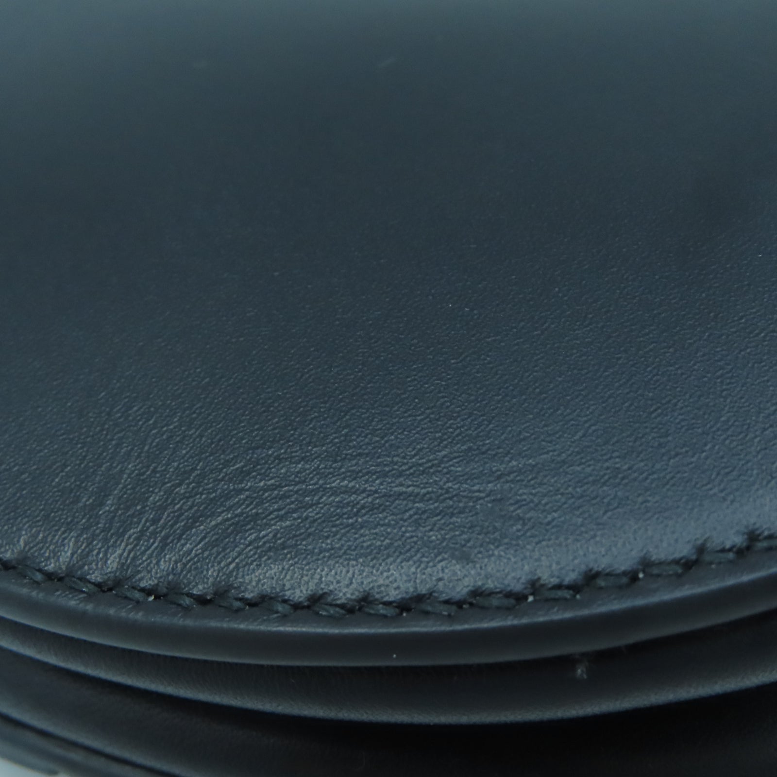 Dior 牛皮皮革Saddle bag金扣肩背袋黑色