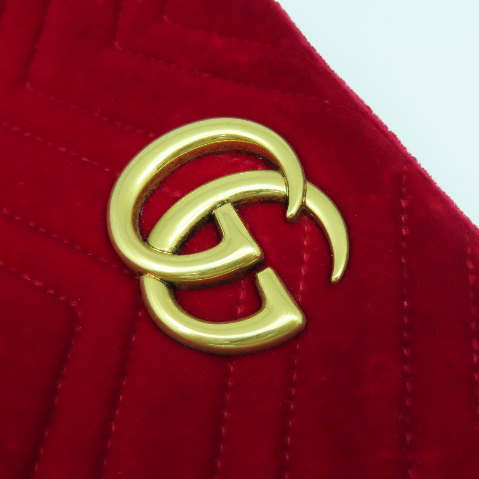 GUCCI 天鵝絨GG Marmont金扣肩背袋紅色